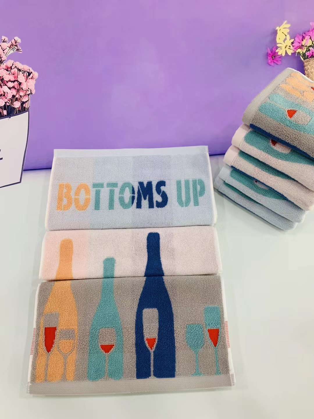 Topo Textile Factory Direct Cotton Combed Cotton High-Grade Towel Wine Glass Towel 8881 Application Scenario