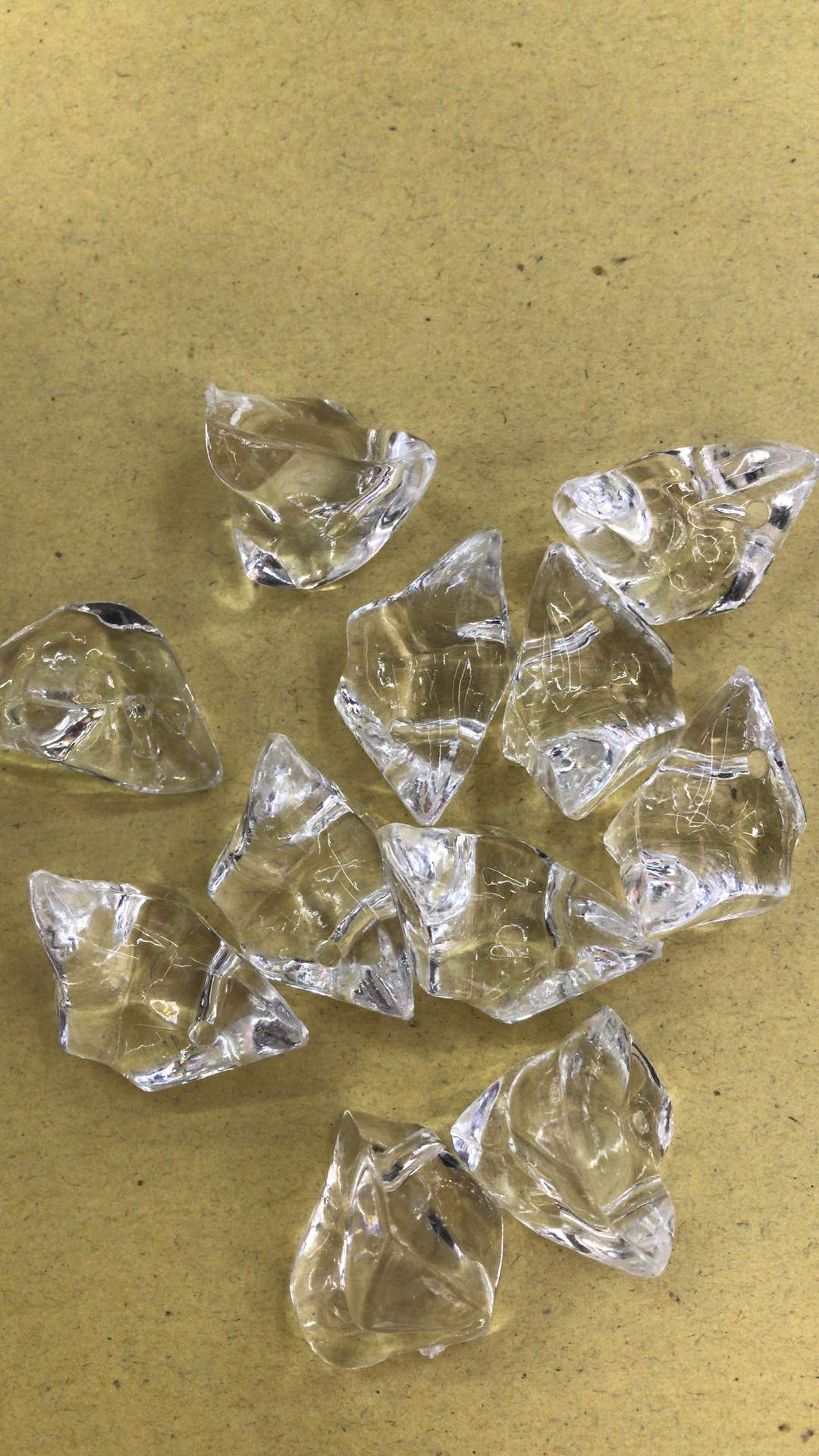 Acrylic transparent ice cubes, Jialis craft jewelry accessories W5578
