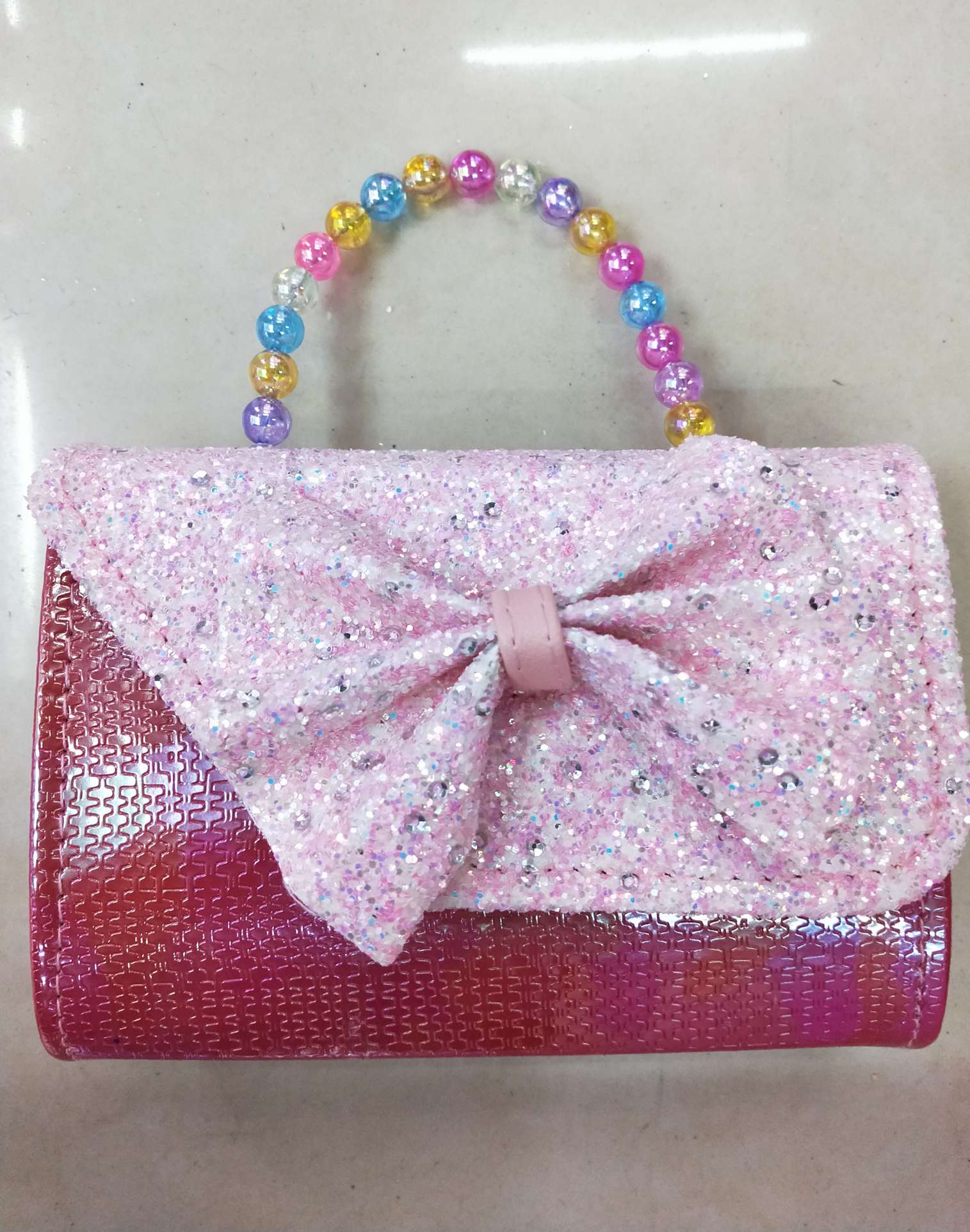 Fashionable circle pink bow bag, princess bag, chanel-style bag, coin purse Application Scenario