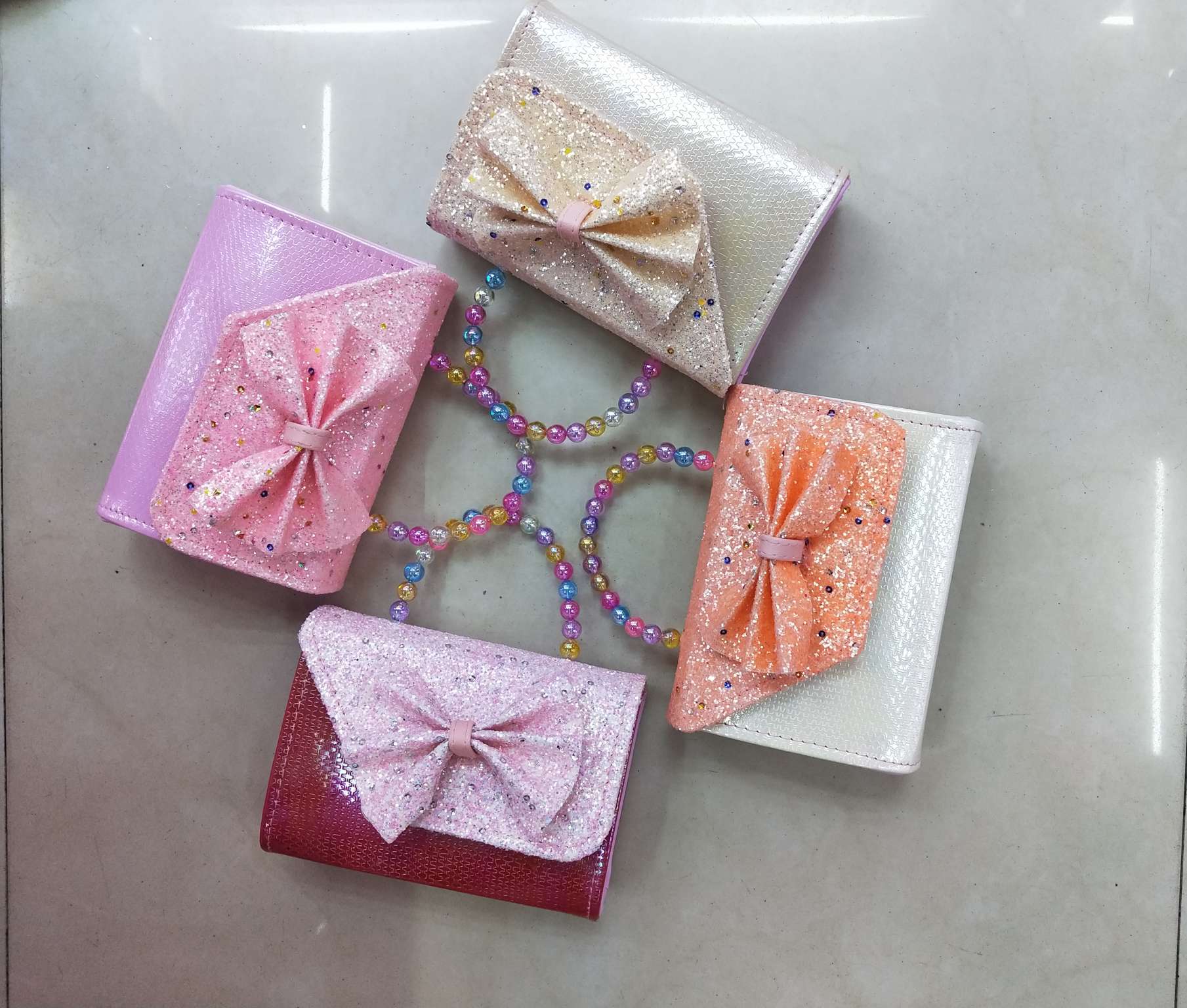 Fashionable circle pink bow bag, princess bag, chanel-style bag, coin purse undefined