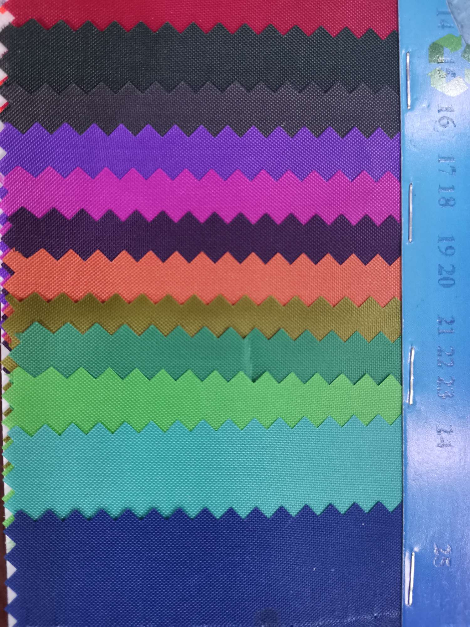 Factory direct sales of the best-selling new 210 Oxford cloth recycled material - 3 leather, large stock of high, medium and low grade luggage, sofa, shoe materials and fabrics