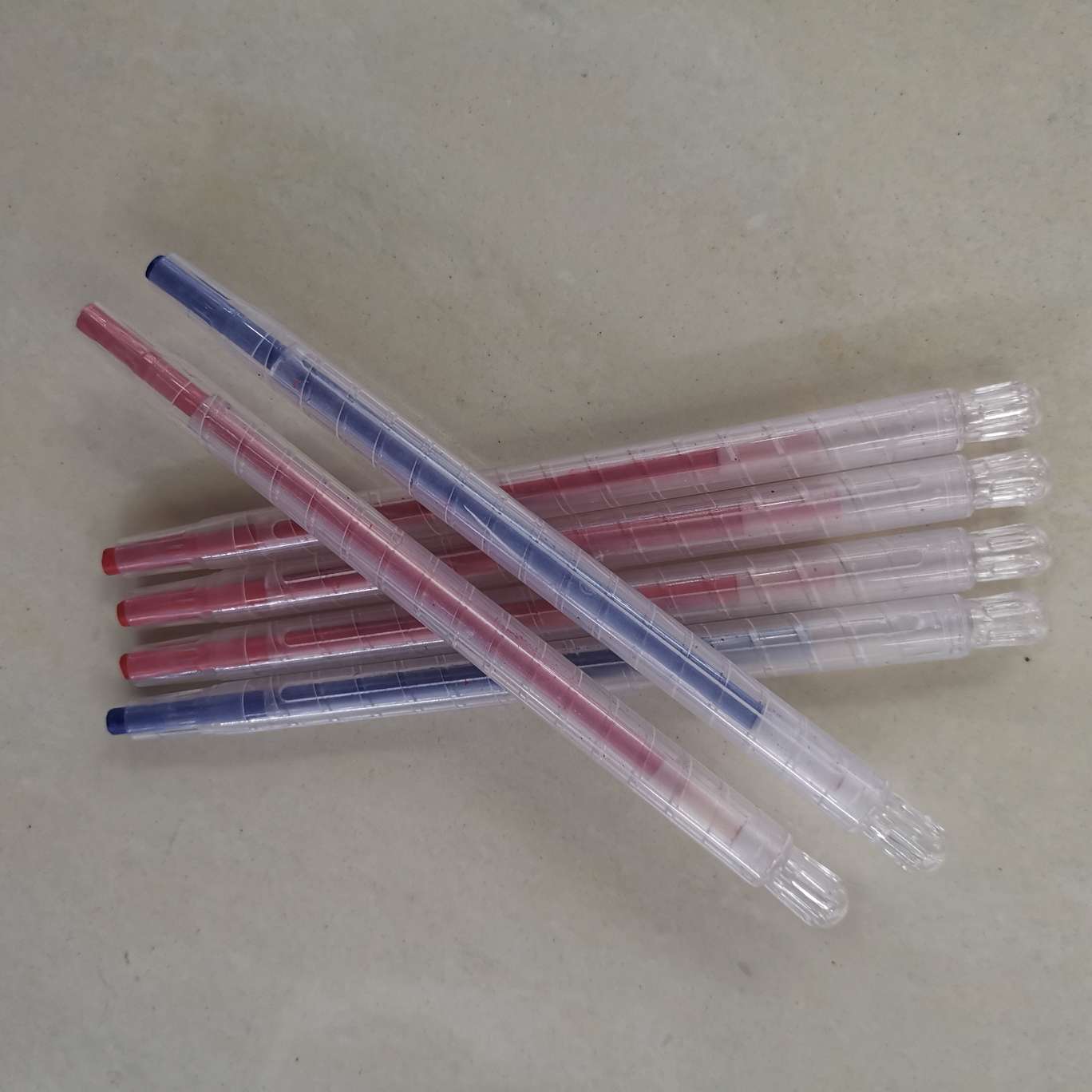 Rotating ceramic pen, special pen Application Scenario