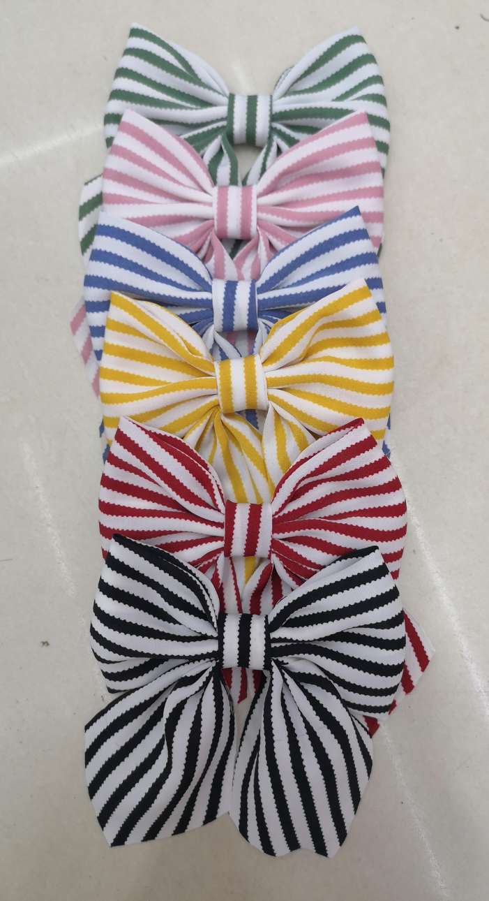 Each bow tie with a flowing tail Specification image