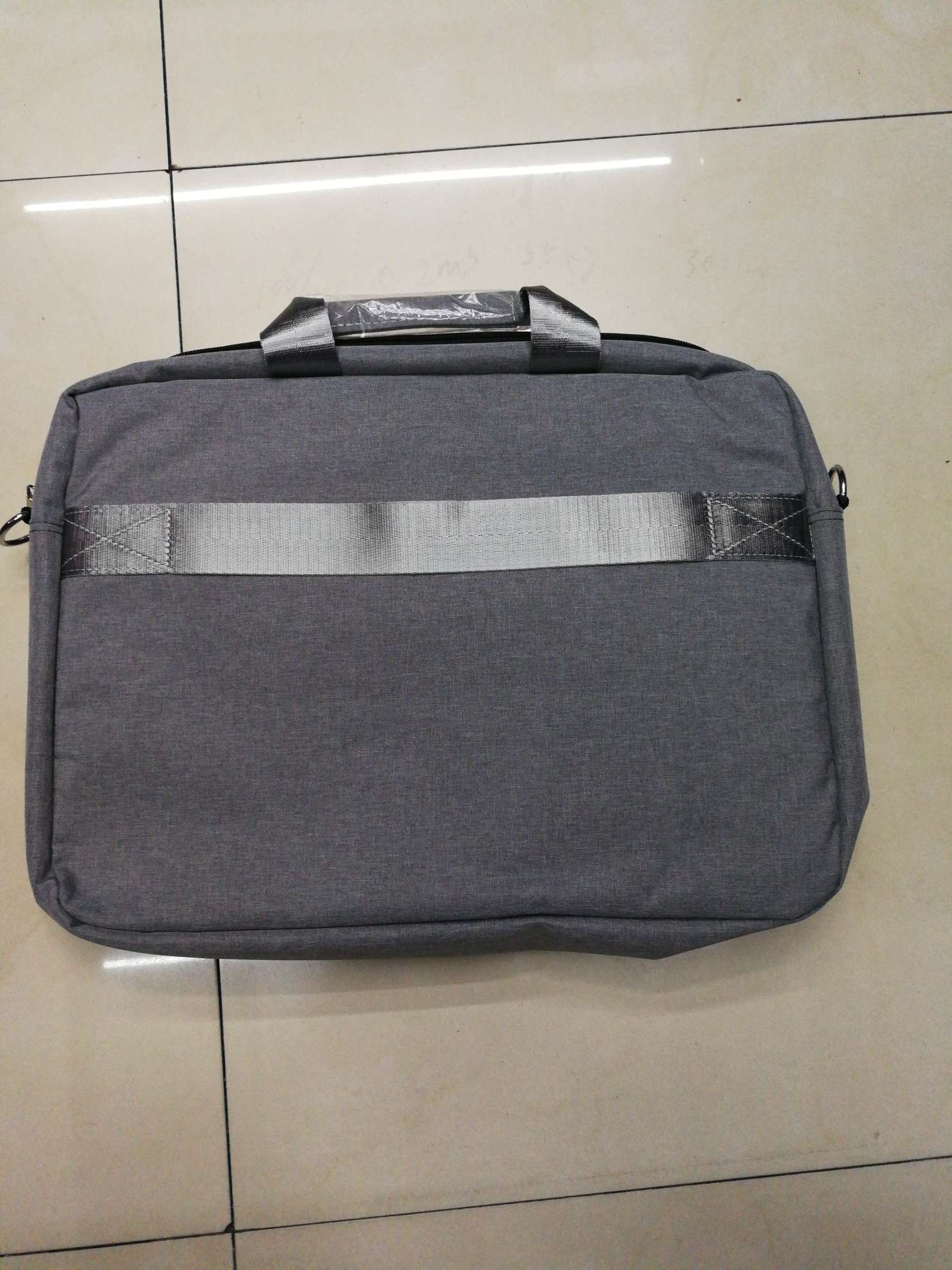 2143电脑公文包产品图