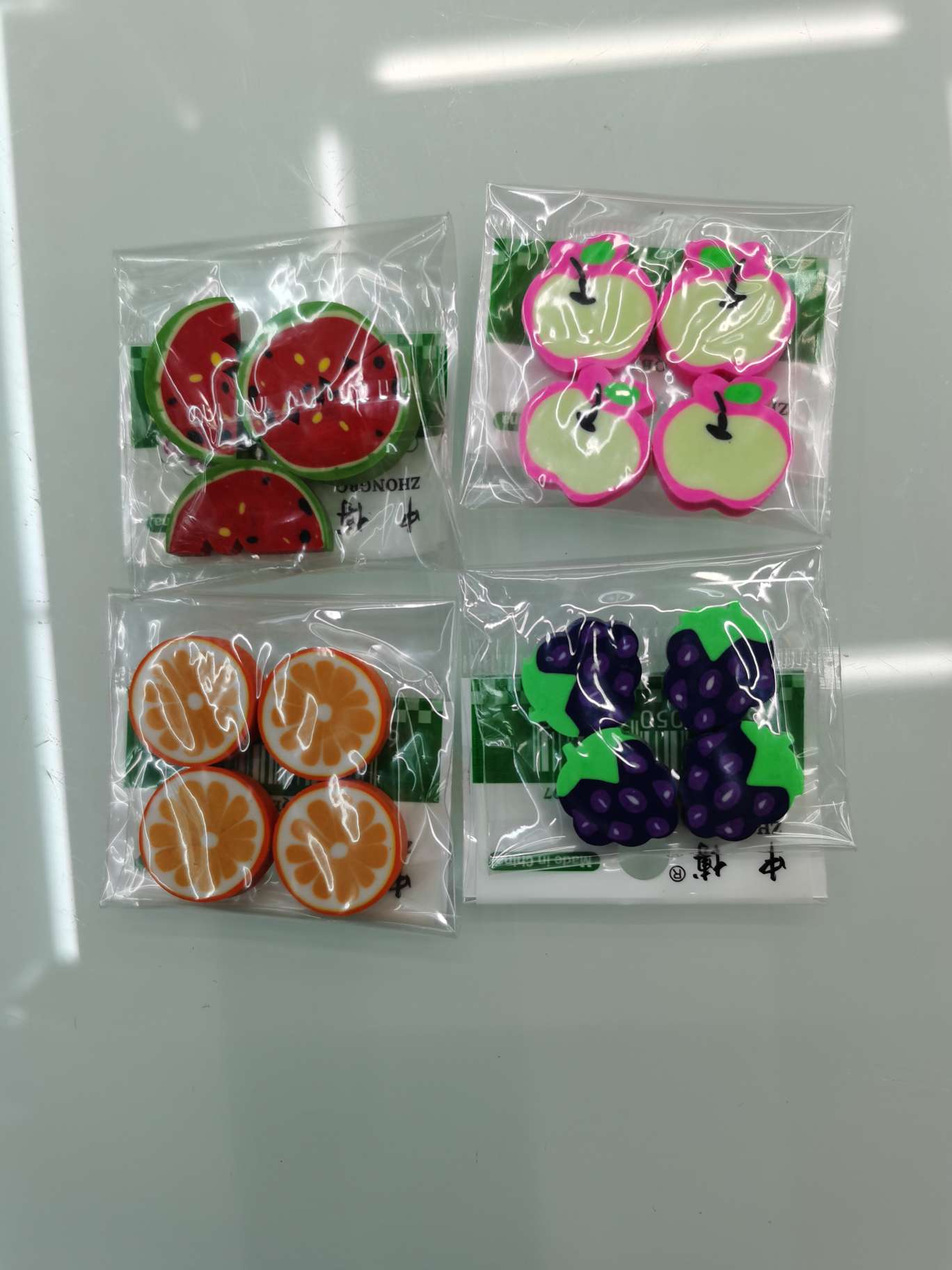 8011 Mini Fruit Eraser details Picture