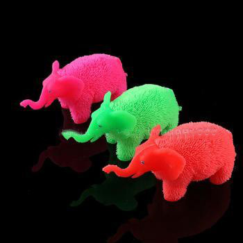 Manufacturers direct sales elephant fur ball TPR toys with lights warped nose elephant