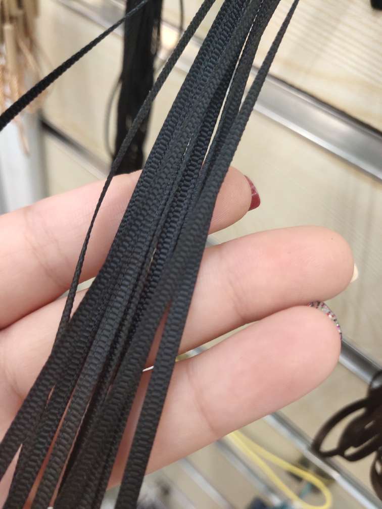 Hand-drawn sketch showing banderole elements in interior design