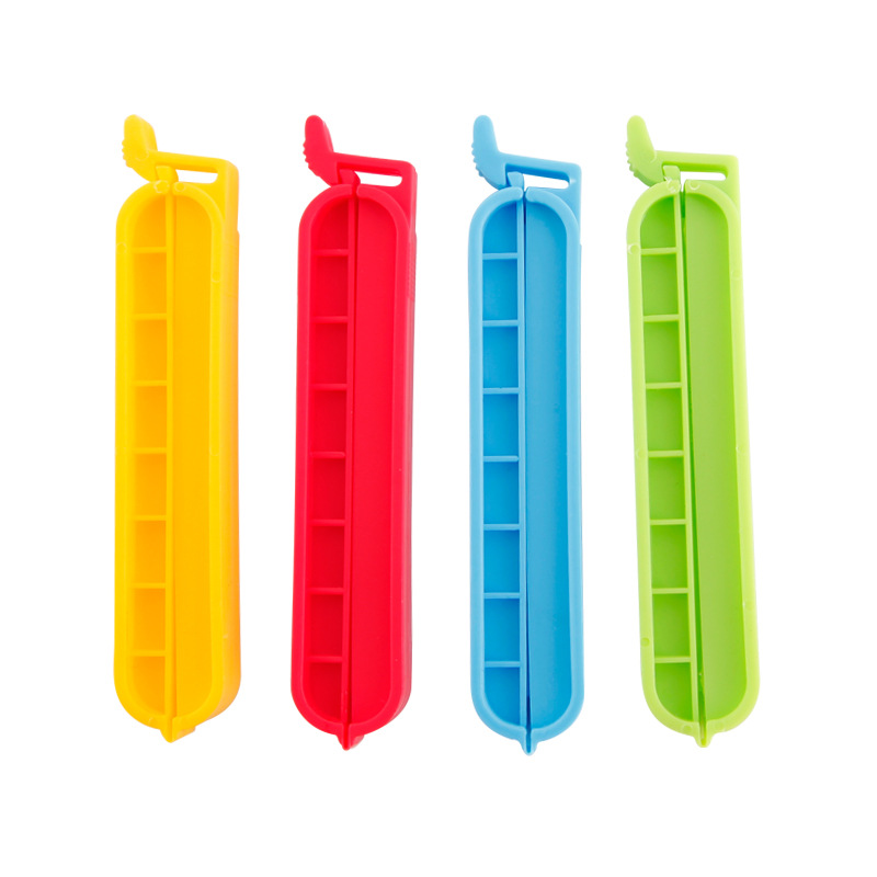 Manufacturers selling cartoon plastic sealing clip strong food clip cute pea seal clip food preservation clip wholesale thumbnail