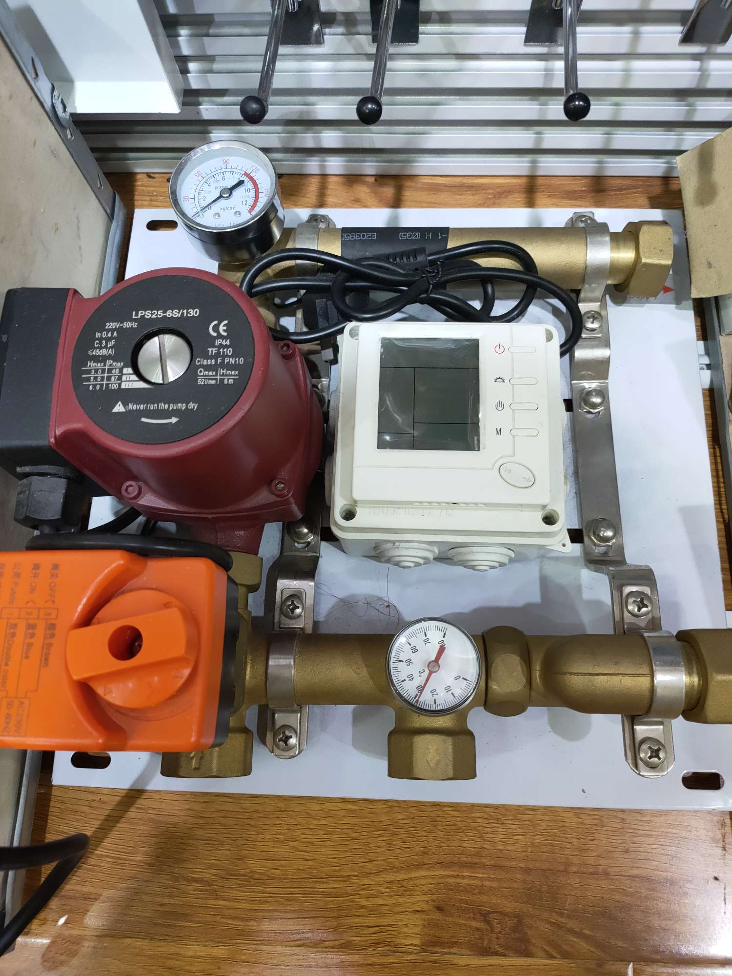 混水中心温控系统   地暖混水温控中心  自动混水分水器通配件