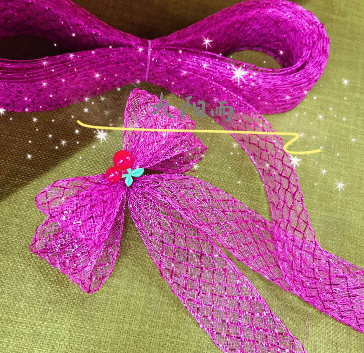 Rose-red 4 cm ripple color yarn elastic mesh factory direct selling undefined