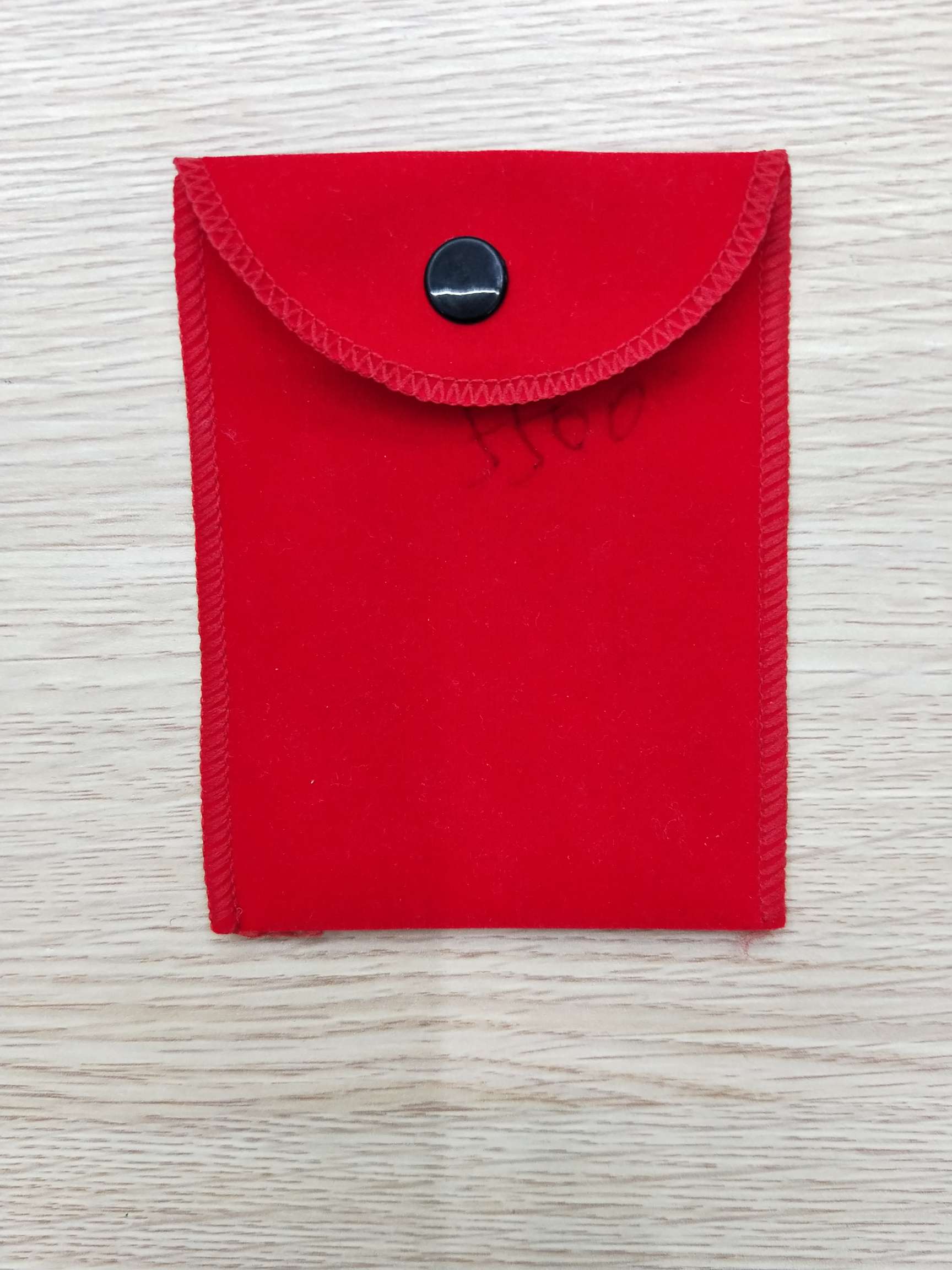 Flip-top velvet bag, gift bag, accessory bag, gift packaging bag, drawstring bag, gauze bag, wedding candy packaging bag