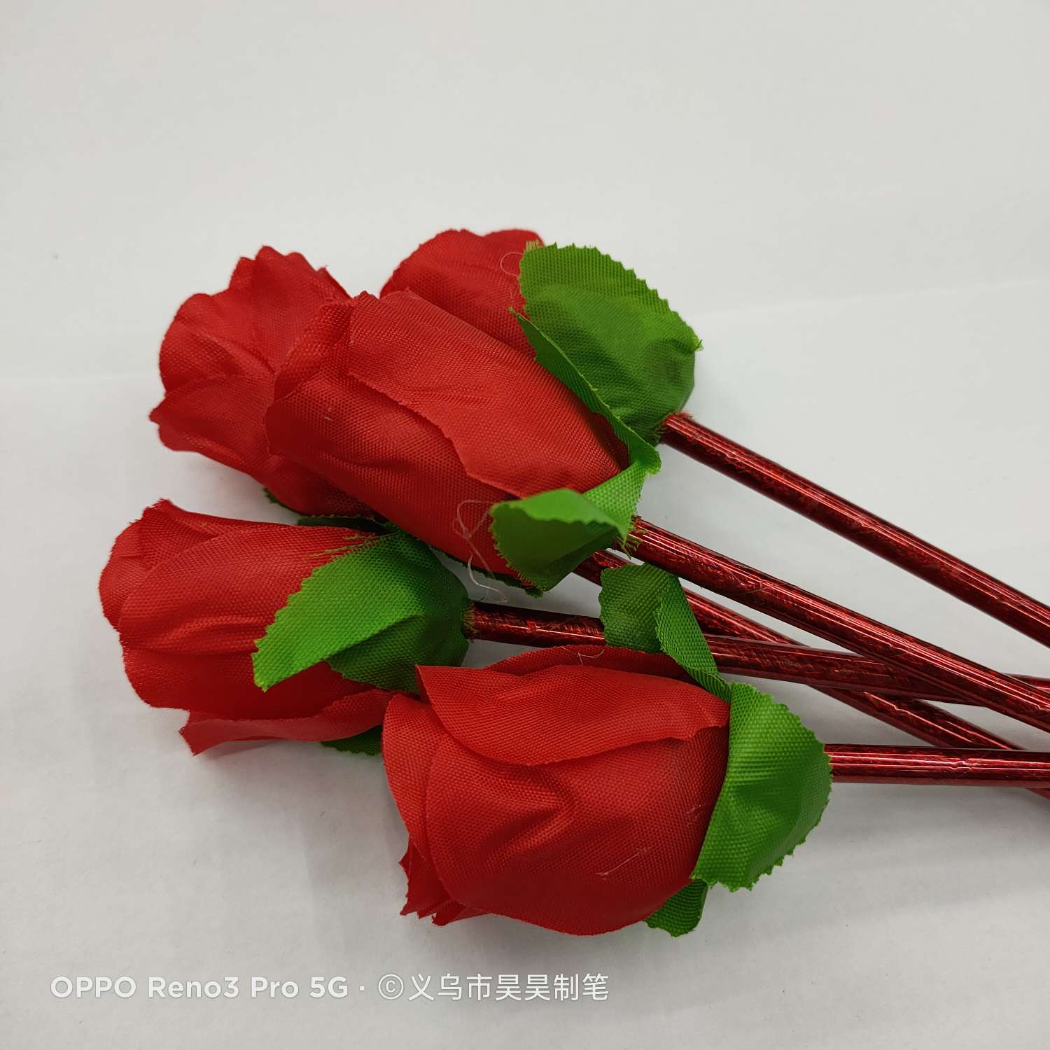 Light up magic roses