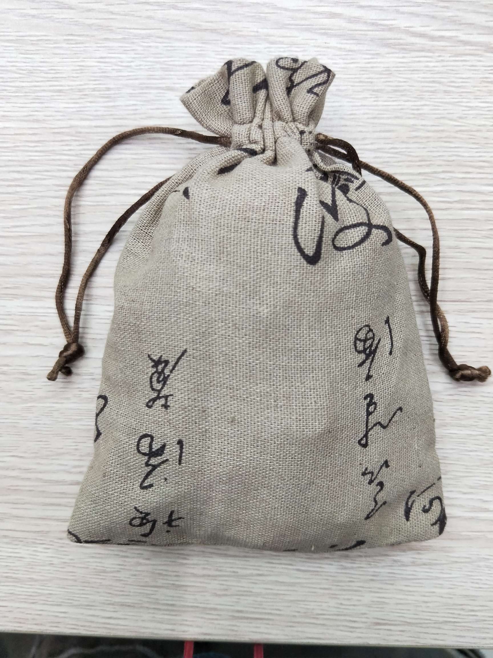 Traditional Chinese character cotton bag, rose gift bag, accessory bag, gift packaging bag, drawstring bag, gauze bag, wedding candy packaging bag
