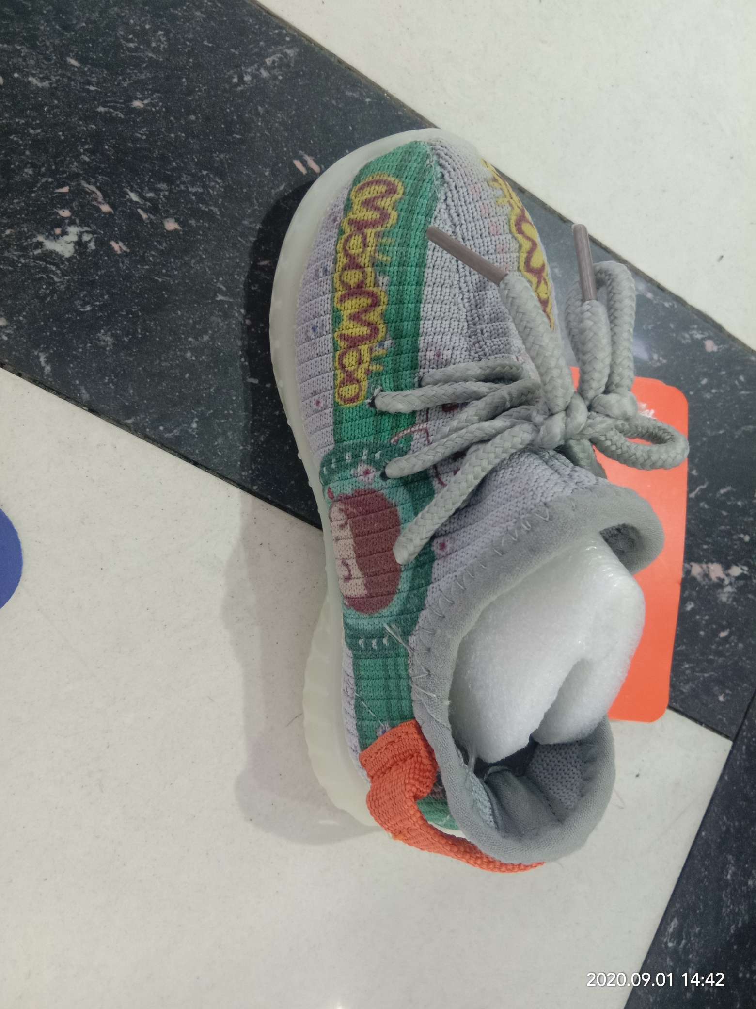 男式运动单鞋实物图