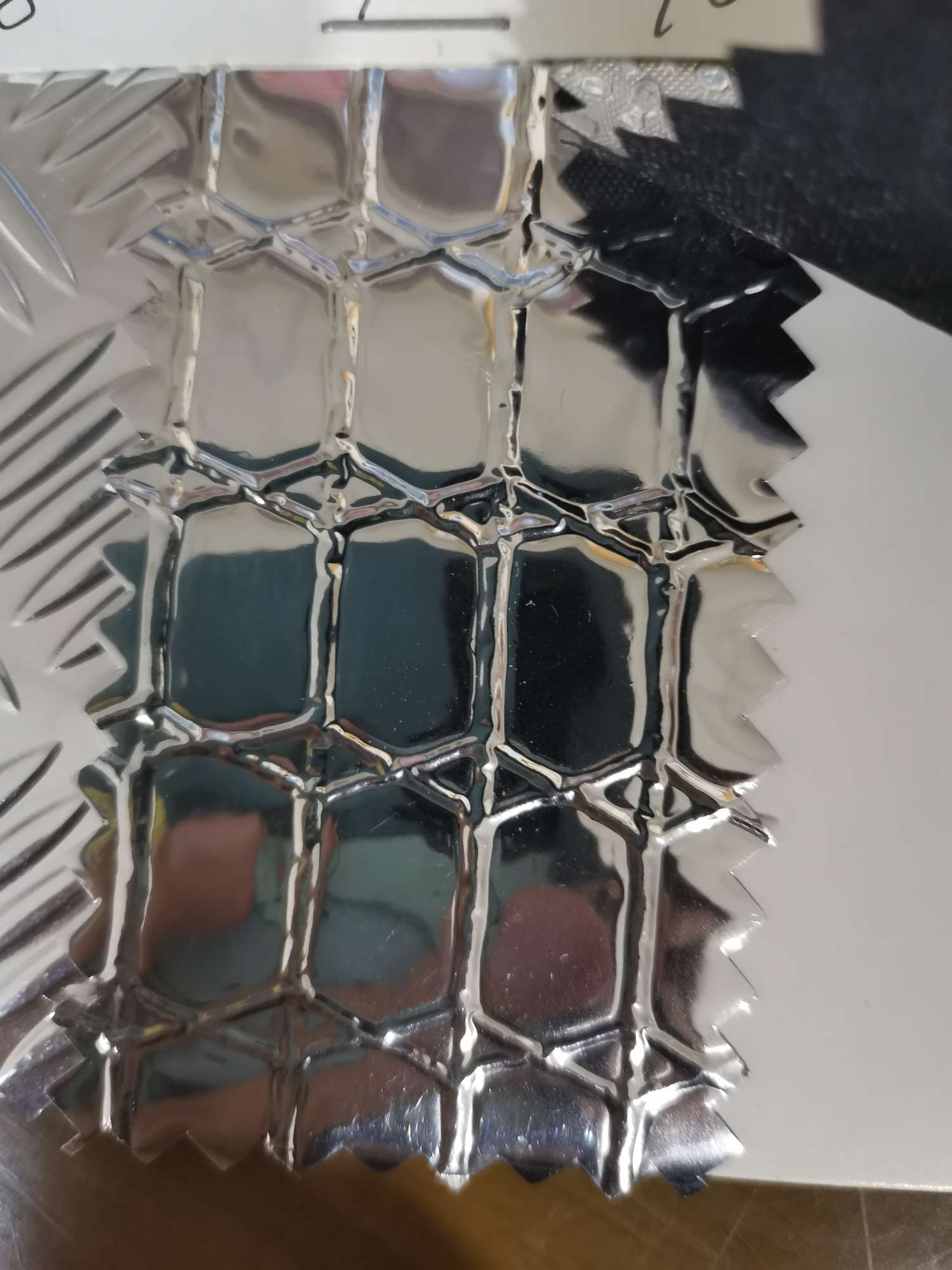 Factory direct sales of the best-selling new F-9 leather with large stock of high, medium and low-end luggage, sofa, shoe materials and fabrics