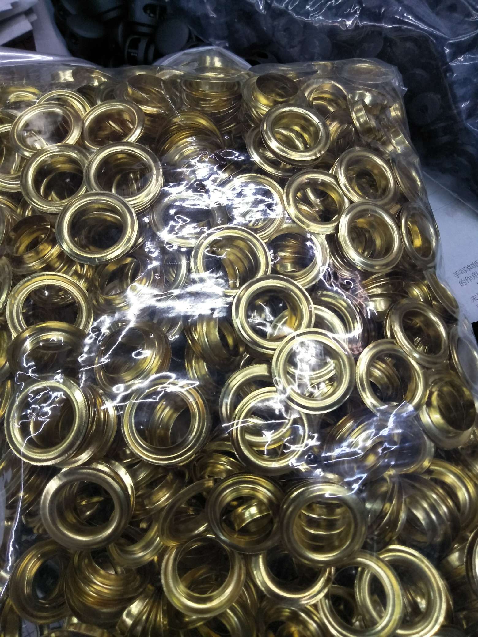 厂家直销高品质鸡眼扣辅料