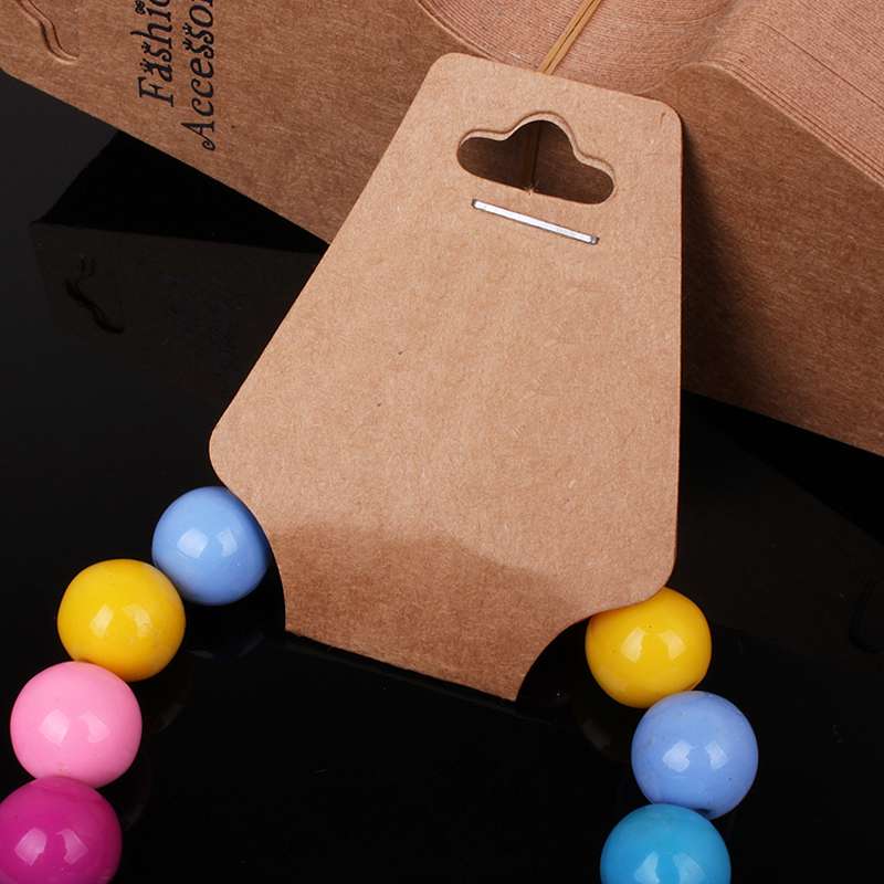 Factory direct sales 4.5*6 popular accessory packaging, folding hanging card, necklace bracelet, rubber band card, kraft paper card Specification image