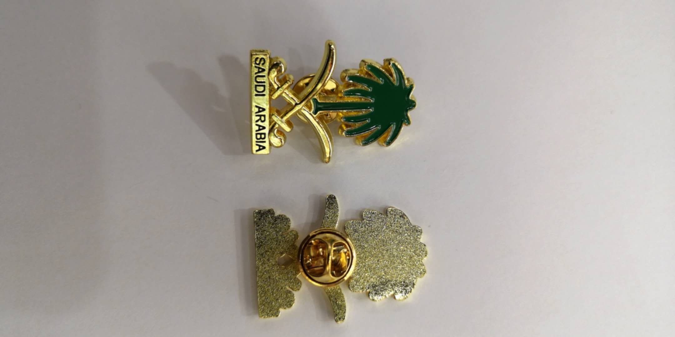 Saudi metal badges and chest badges Application Scenario