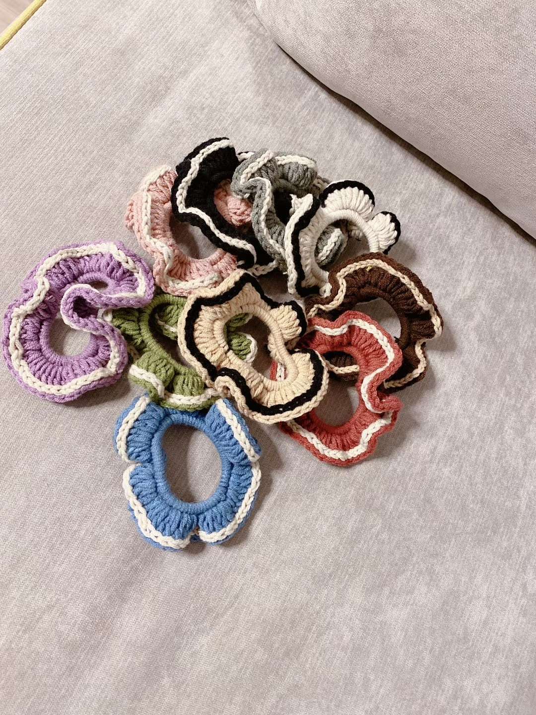 Knitting wool by hand