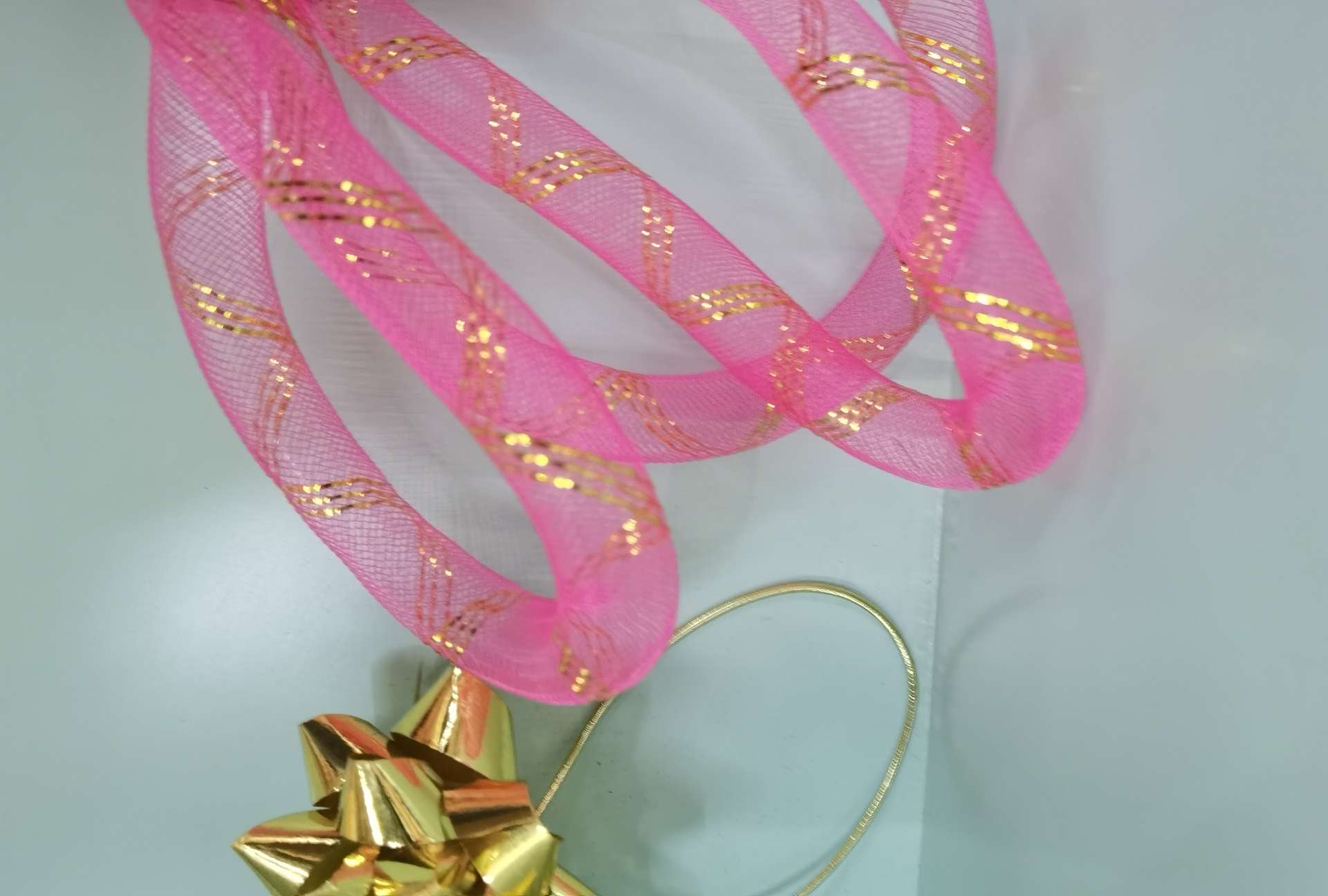 Materials: Heat-resistant polyester silk
"Size" : Due to the special machine of the material, the finished product has a certain elastic range, and the width error is within the normal range of plus or minus 1 ~ 3mm.