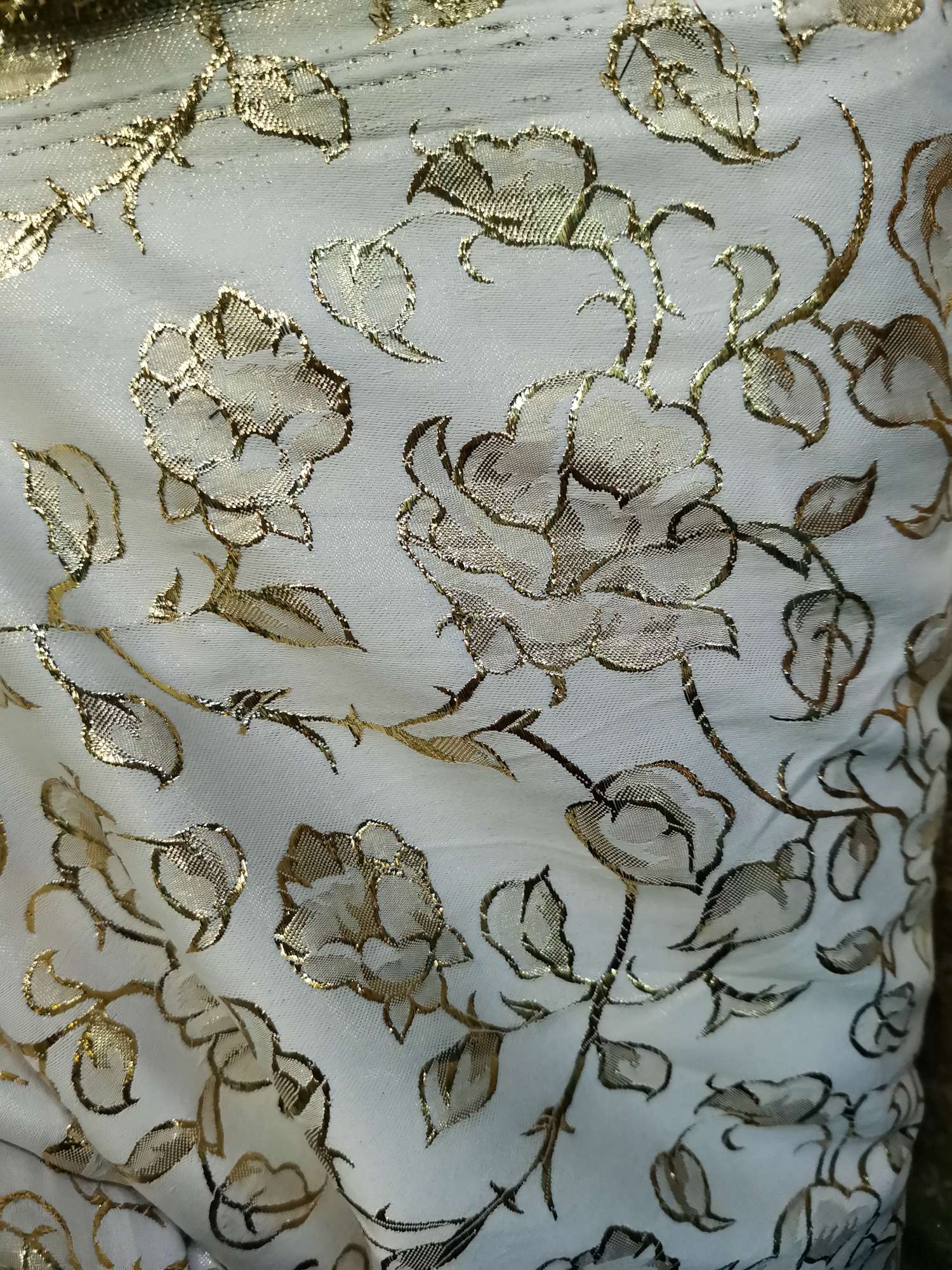 提花织金野玫瑰花型白底金白底银汉服桌布工艺品