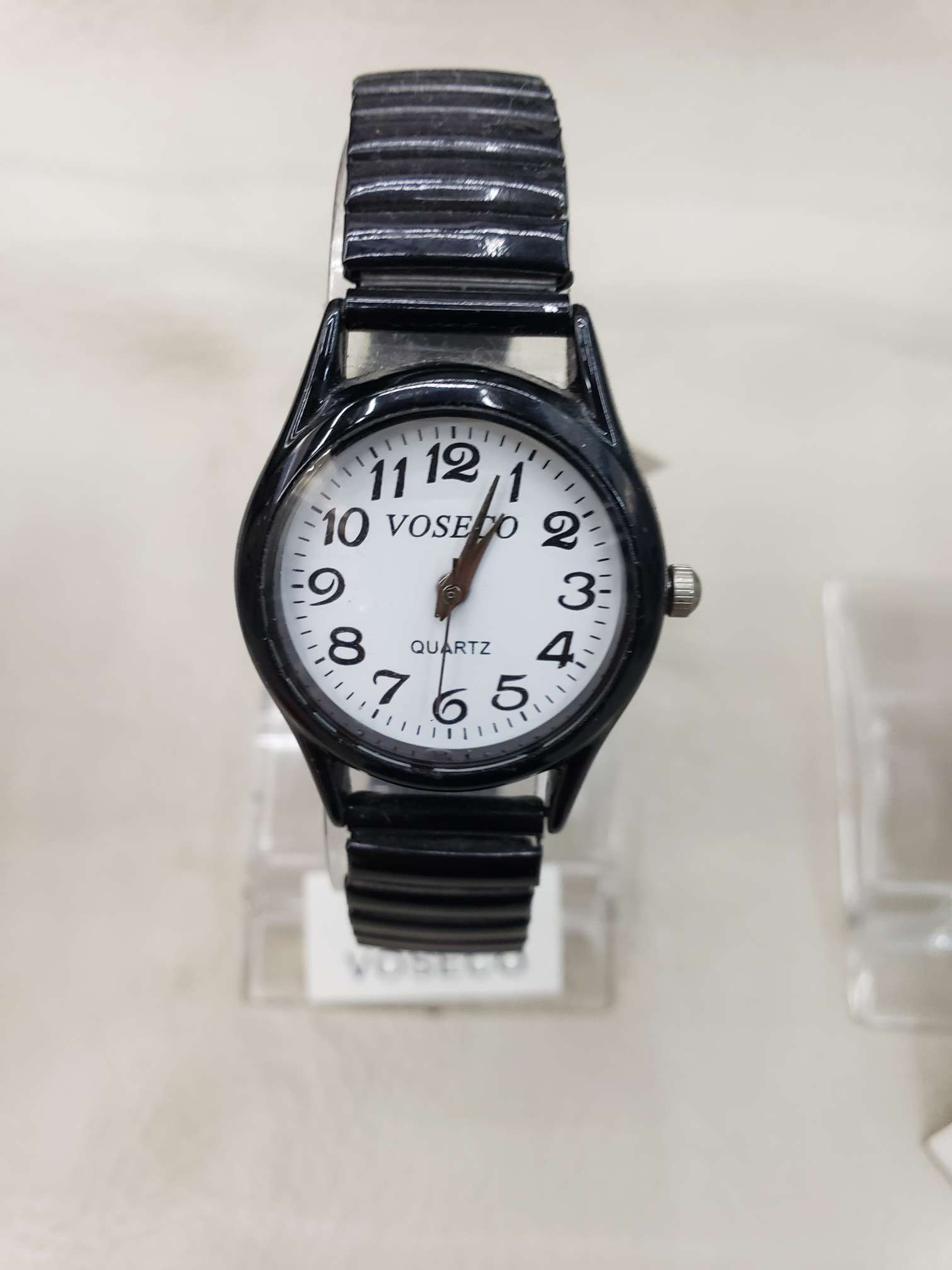 简约时尚喷黑油手表送长辈首选腕表白底实物图
