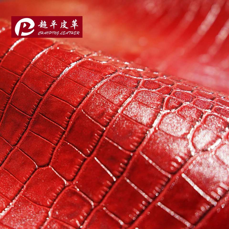 Custom-made genuine crocodile-patterned PU leather bags, leather shoes, belts, sofas, and leather fabric in stock undefined