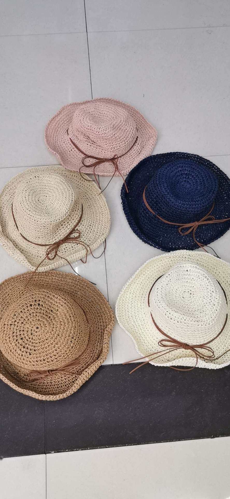 Hand-woven straw hat beach hat ladies hat thumbnail