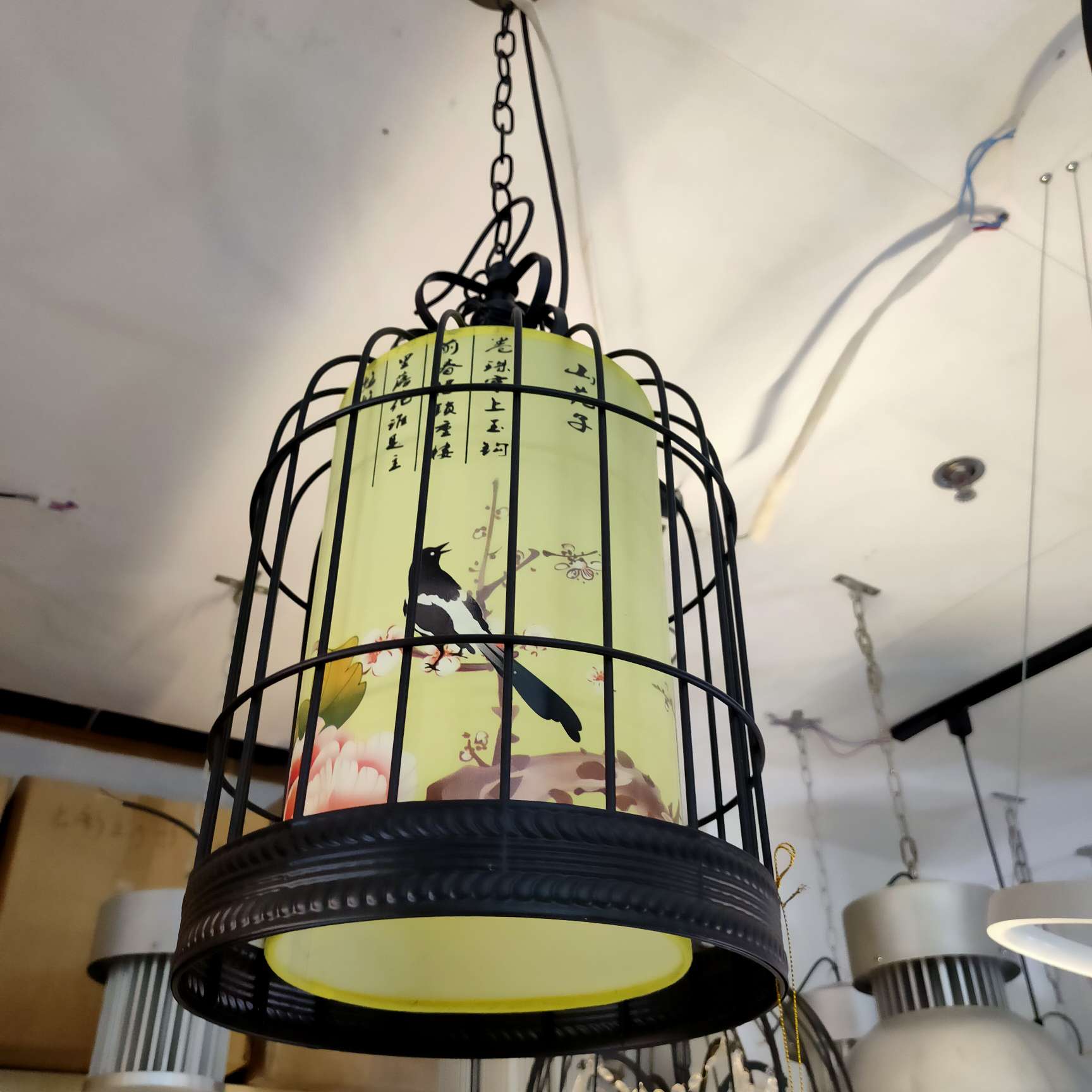 Retro, creative, personalized and warm bedroom lamps and living room lamps Application Scenario