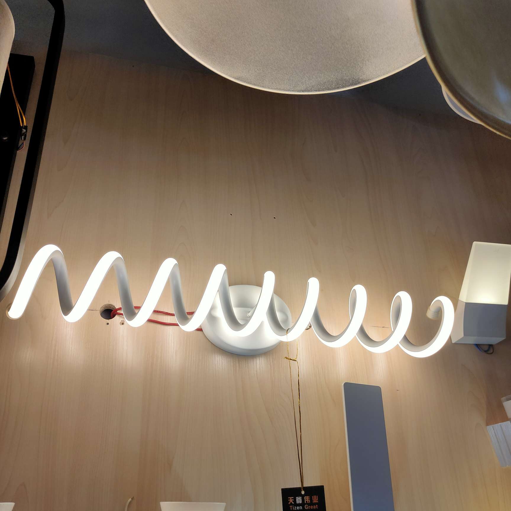 Modern and simple LED wall lamps, bedroom headboard, corridor, staircase, living room, roll-shaped wall lamps