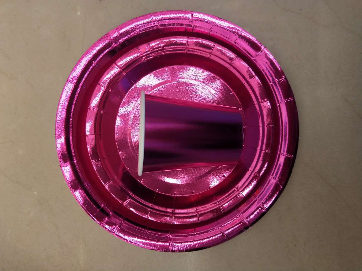 الأكواب الليزرية الكبيرة الحجم التي يقدمها المصنعون حسب الطلب في شكل أزواج من 10 بوصة، 10 P 9 بوصة، كأس 10P 10 بوصة undefined