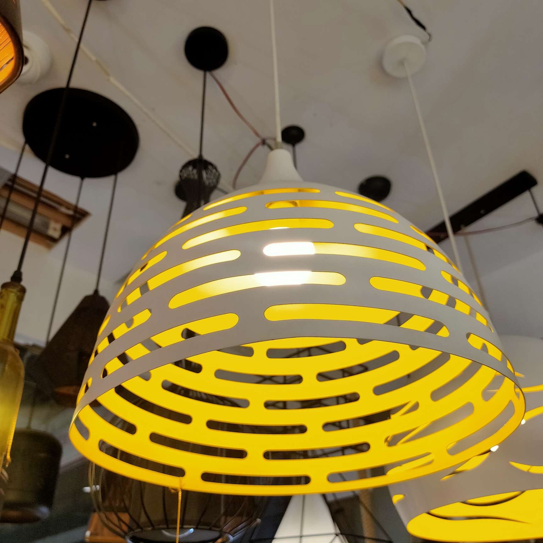Postmodern minimalist creative, personalized and warm bedroom lamp, living room lamp, lampshade Specification image