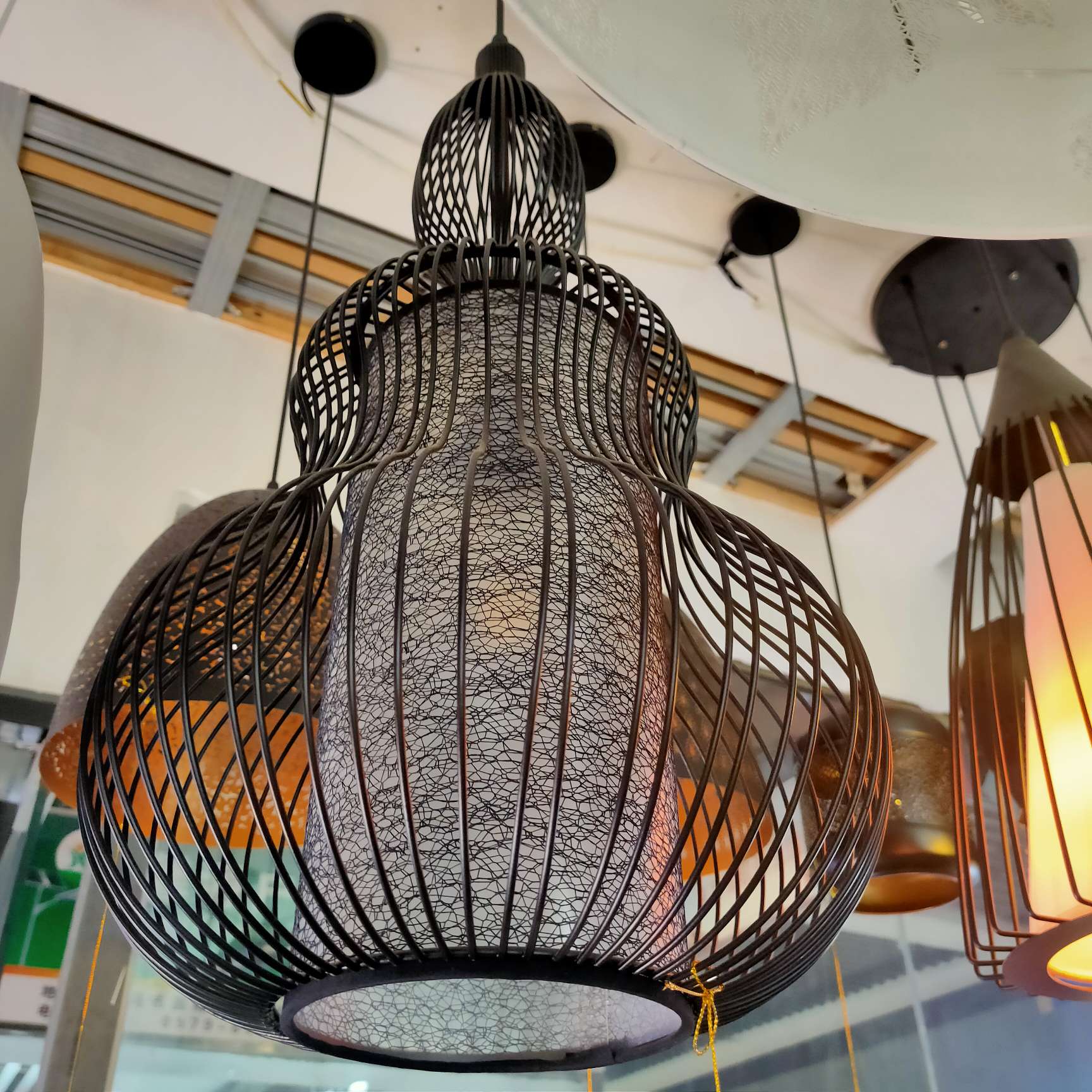 Postmodern, simple, creative, personalized, warm bedroom, dining room, gourd-shaped pendant lamp