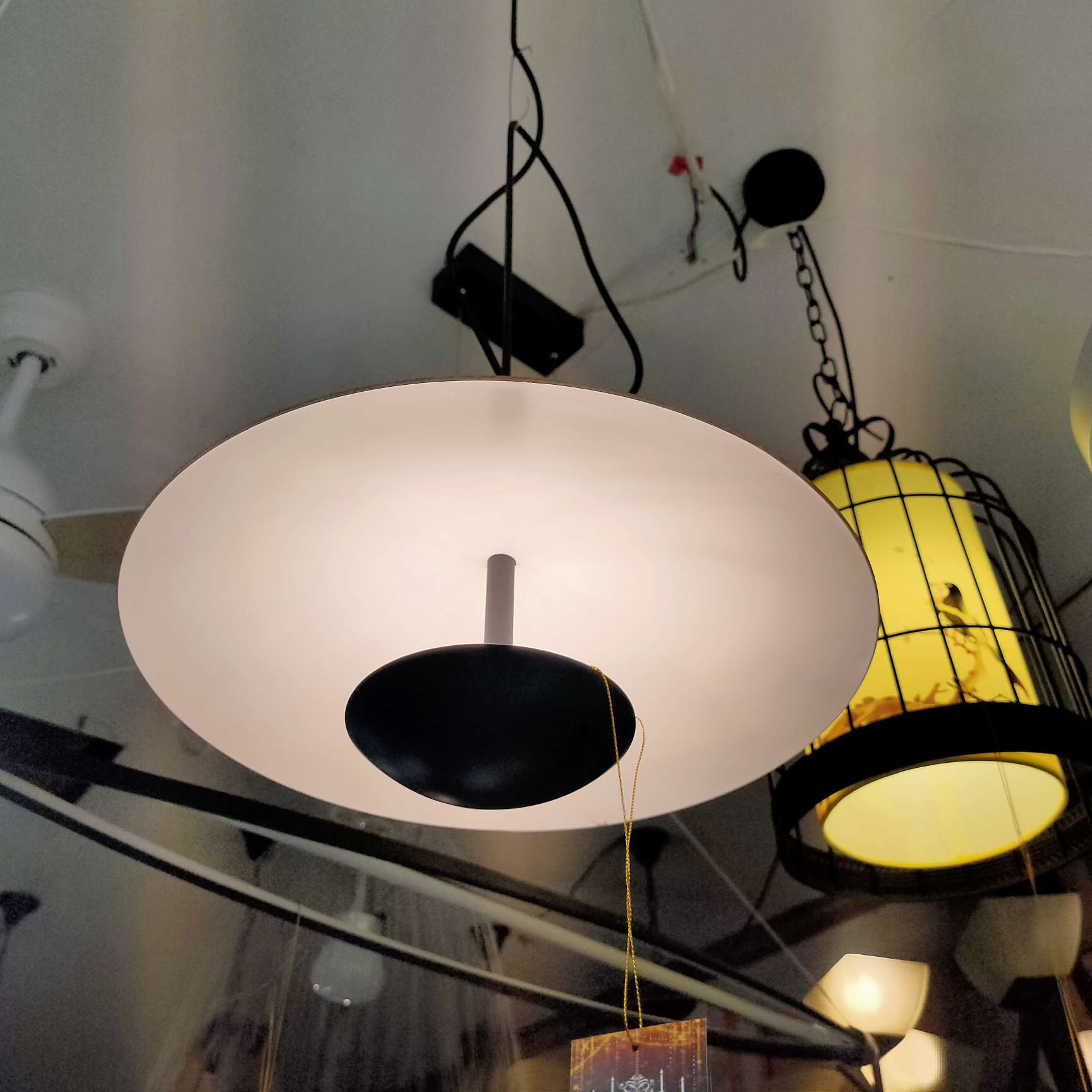 Nordic postmodern, simple, creative, personalized and warm bedroom and living room lamps Application Scenario