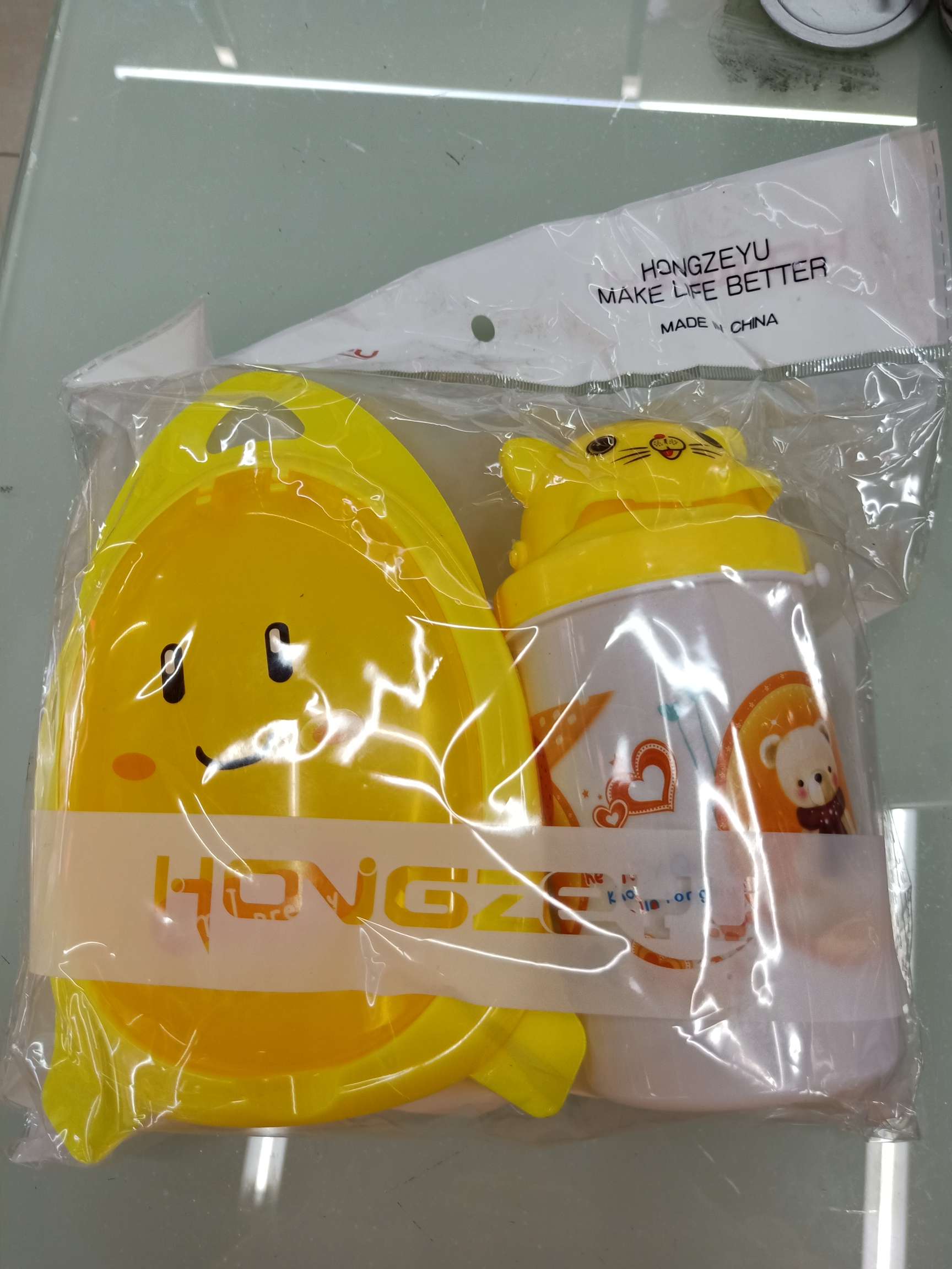 Bag type lunch box with cartoon kettle, OPP bag package