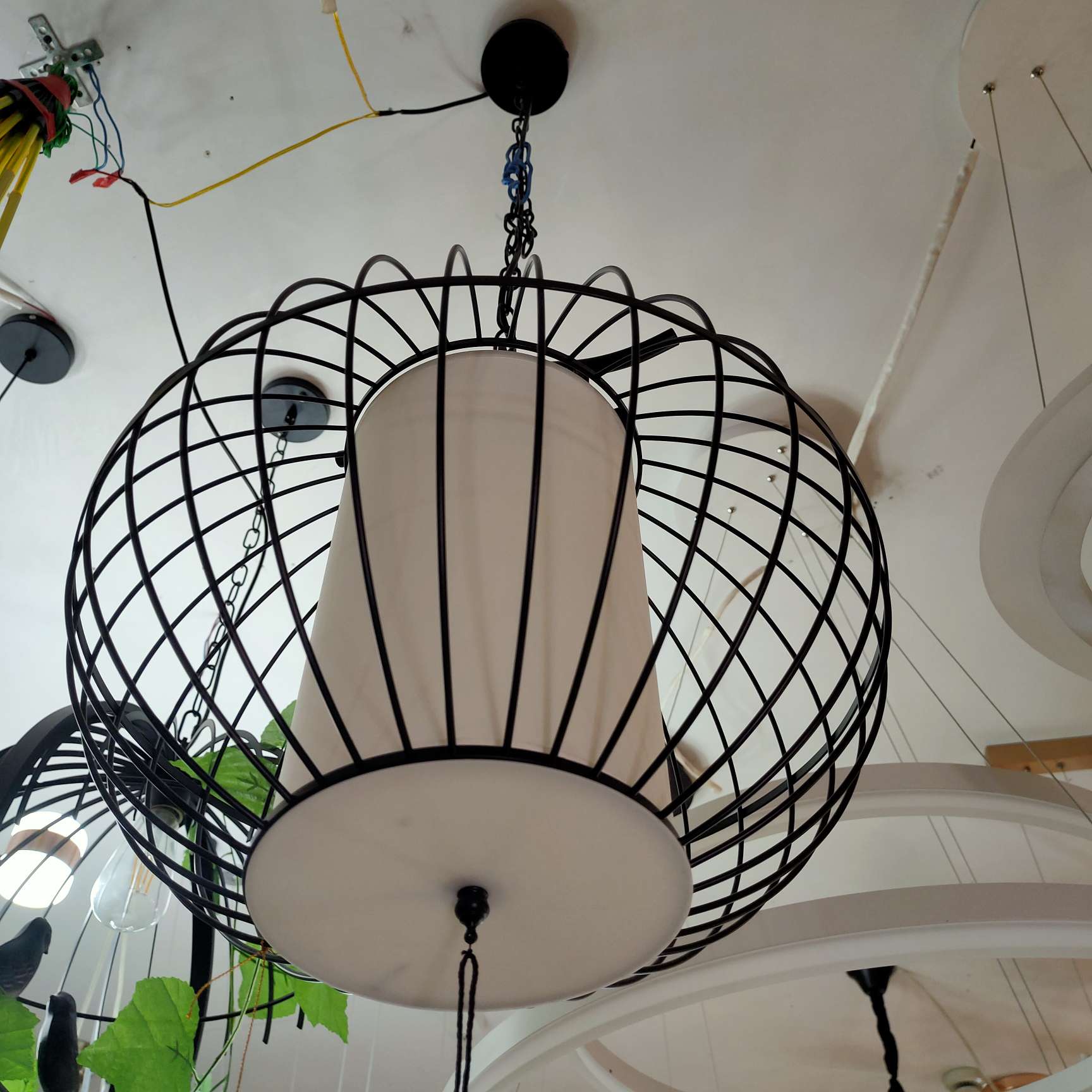 Nordic postmodern, simple, creative and personalized hollowed-out lantern chandelier details Picture