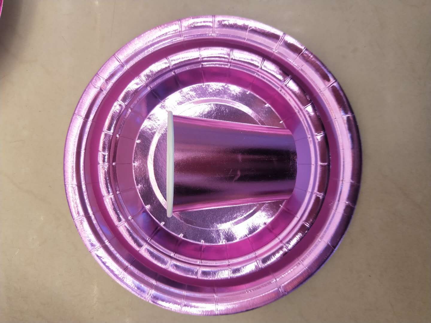 الأكواب الليزرية الكبيرة الحجم التي يقدمها المصنعون حسب الطلب في شكل أزواج من 10 بوصة، 10 P 9 بوصة، كأس 10P 10 بوصة Specification image