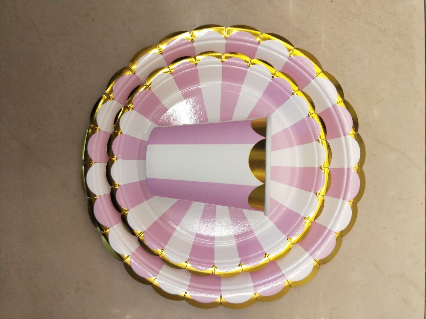 生日节庆派对party圣诞主题西瓜纹烫金镭射可定制纸杯纸盘厂家批发量大优惠组合套装1详情图6