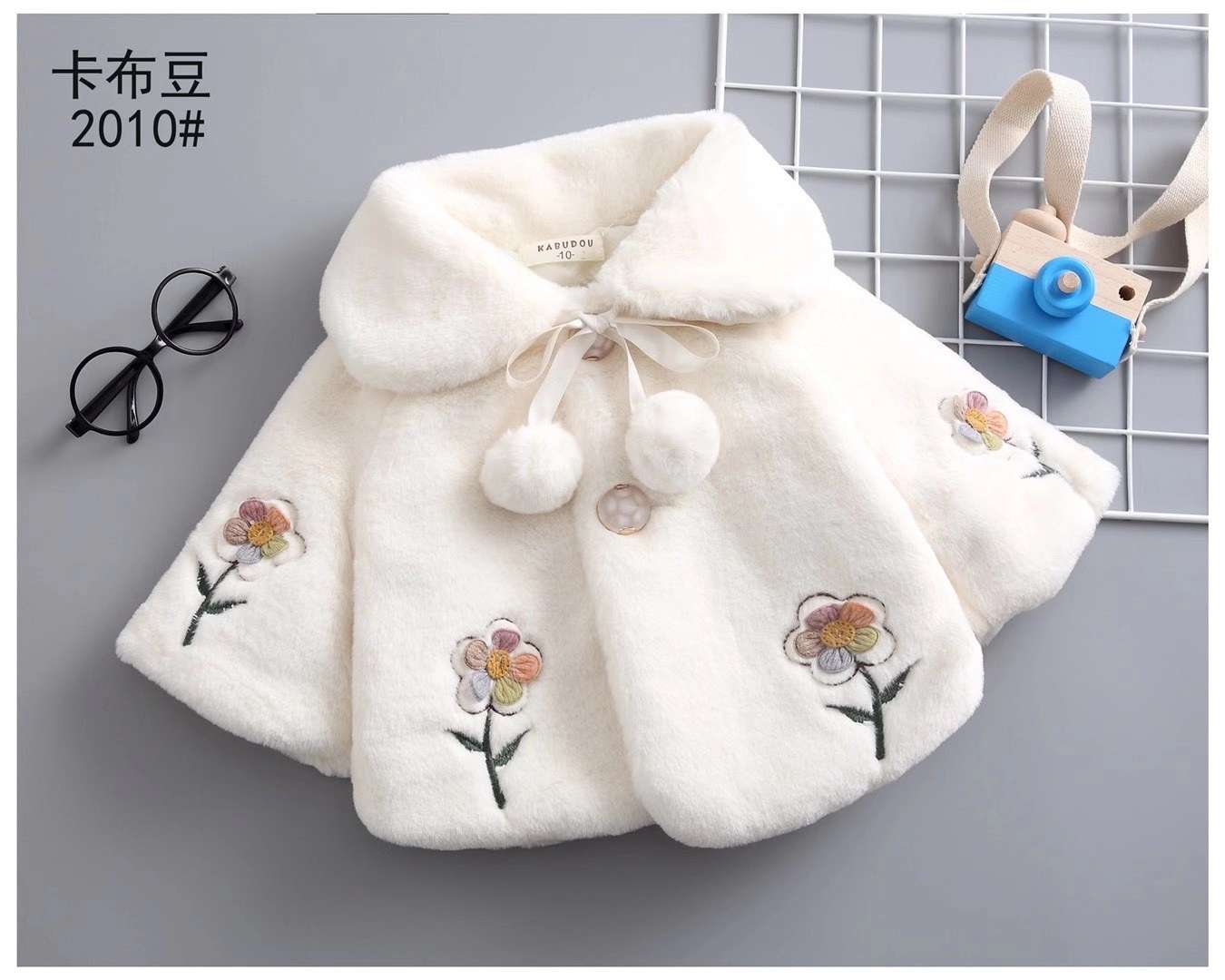 1一5岁女童披肩产品图