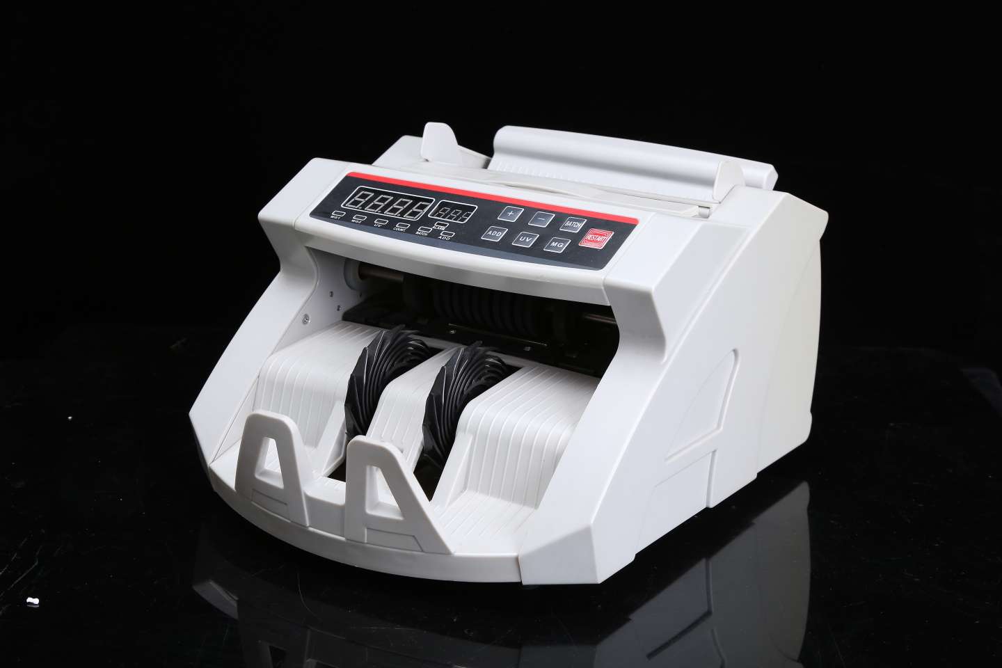 Currency counters for multiple countries and foreign currency detectors are exported to various countries undefined