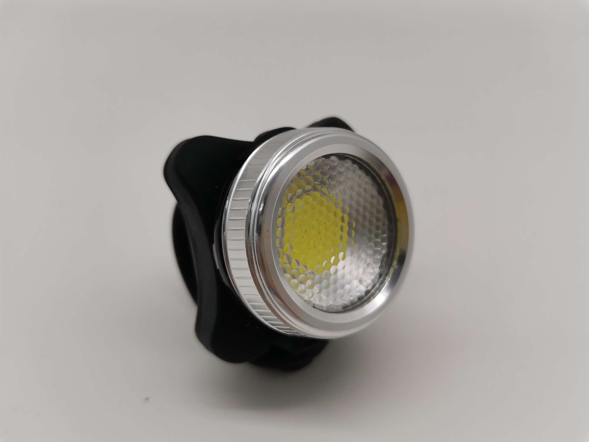 山地车灯骑行尾灯USB充电灯后警示灯 COB夜单车装备自行车尾灯