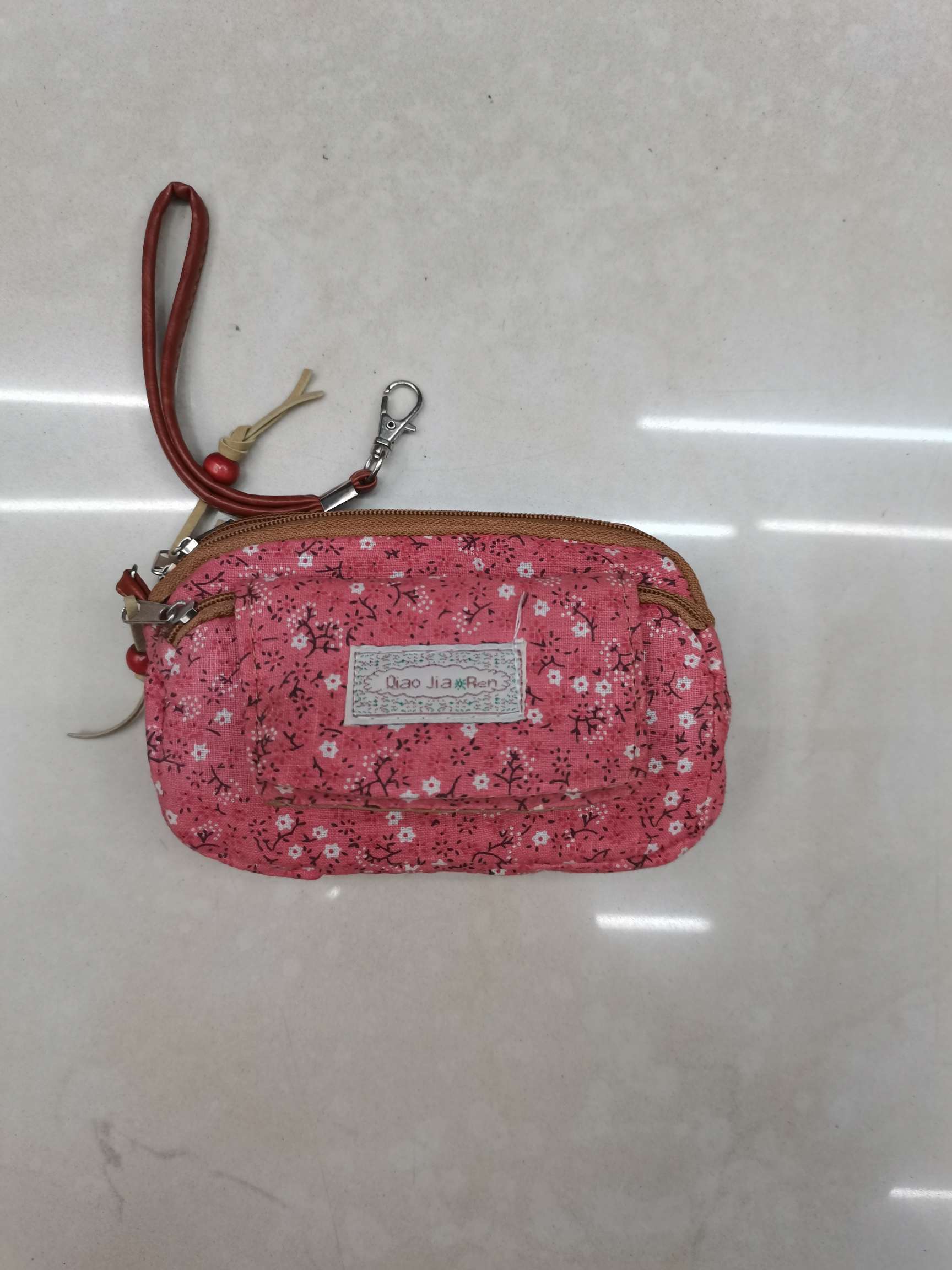 1061 Floral Fabric Coin Wallet