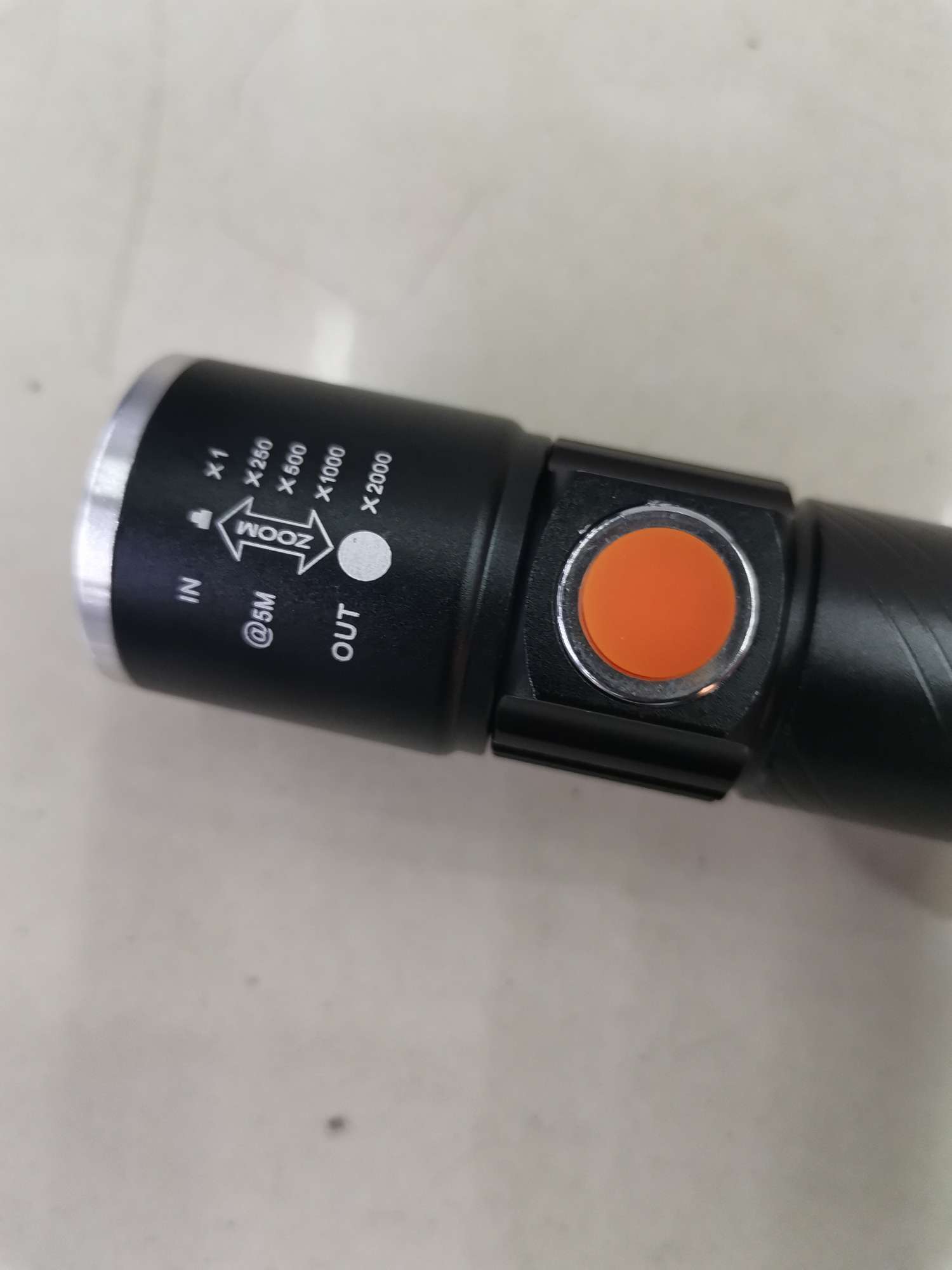 迷你强光手电筒USB插口直接充电XPE灯珠出行家用照明便携式手电筒细节图