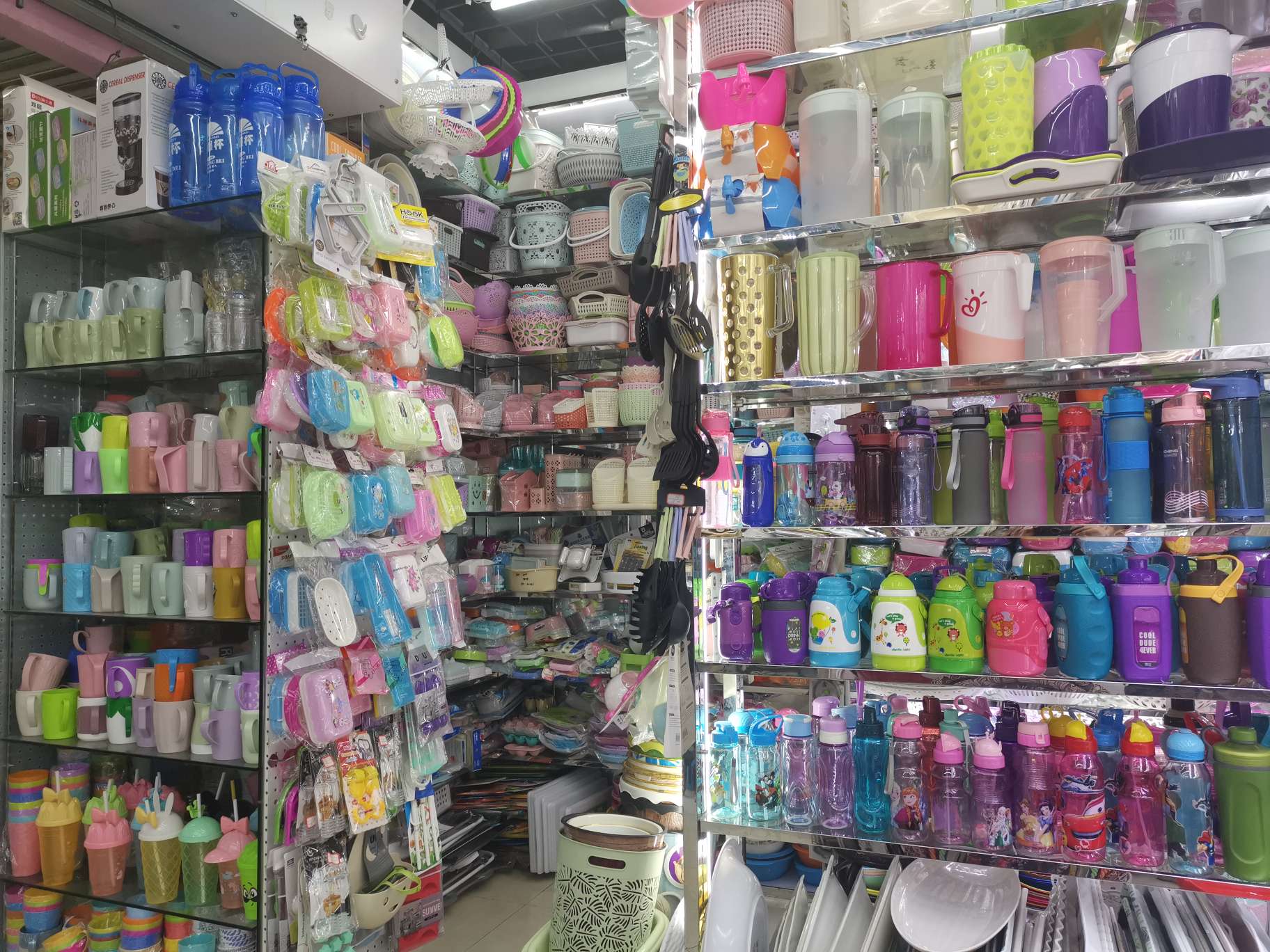 صناعة البلاستيك الجميلة describe pic - 8