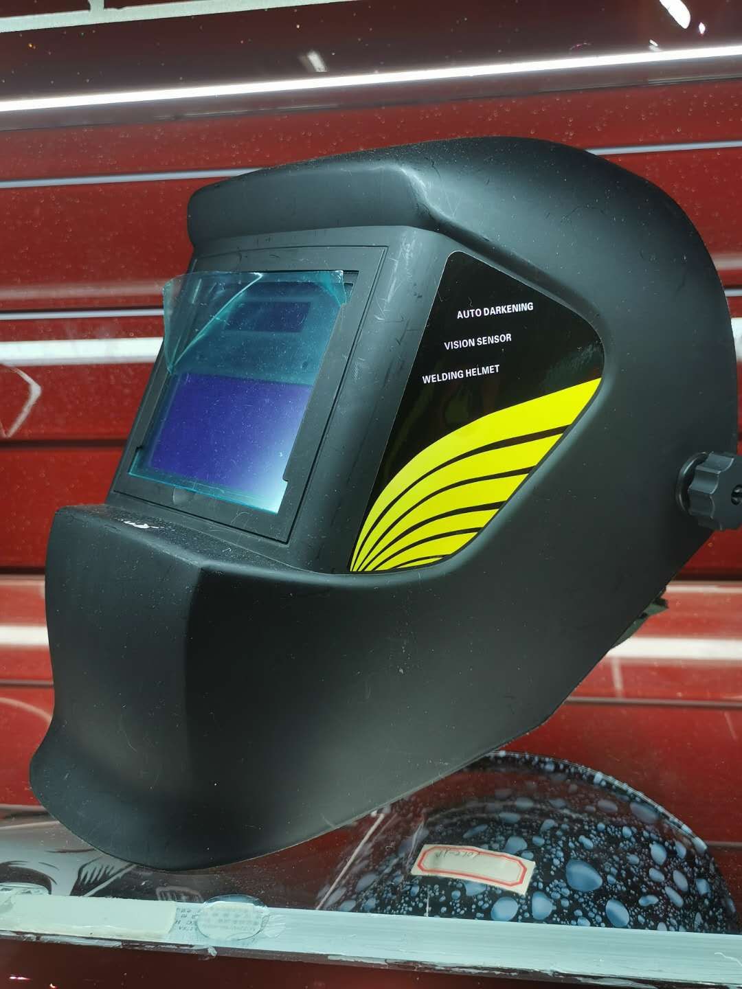 Welding helmet 3