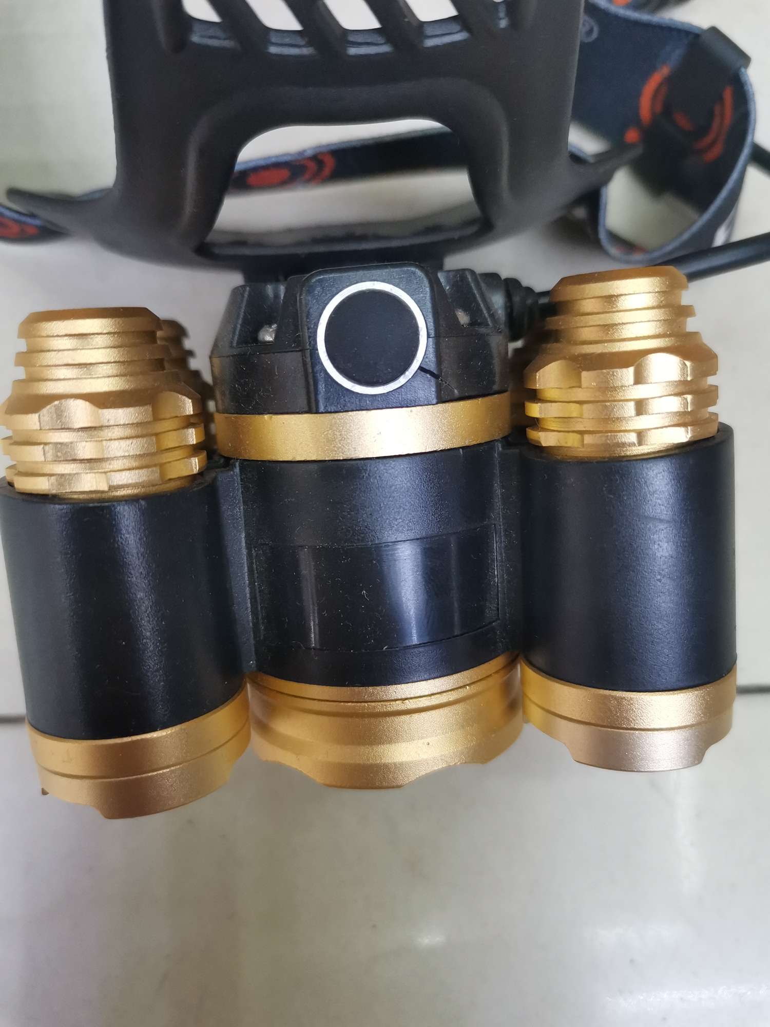 五灯头伸缩调焦强光头灯户外作业出行照明野外探险双锂电池充电LED头戴灯详情图6