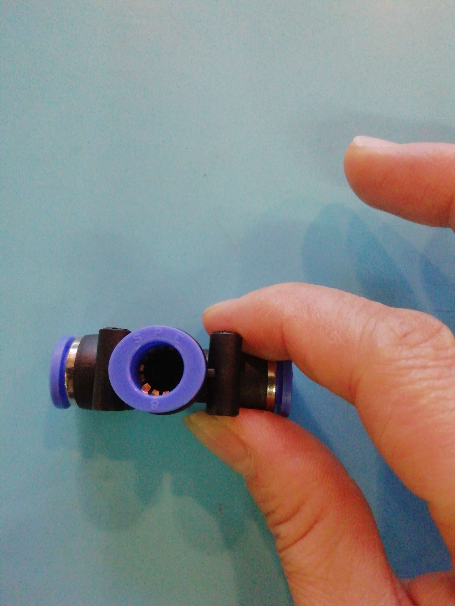 T-type three-way PUT8 details Picture