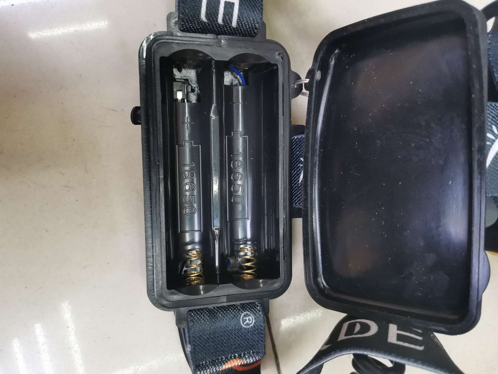 五灯头伸缩调焦强光头灯户外作业出行照明野外探险双锂电池充电LED头戴灯细节图