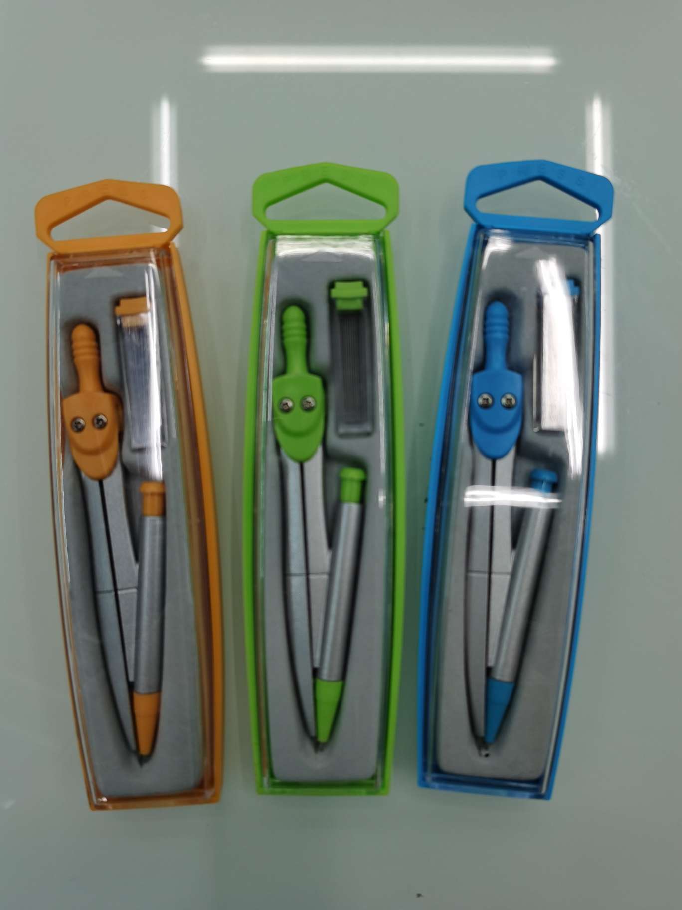GS2-002 candy-colored compass details Picture