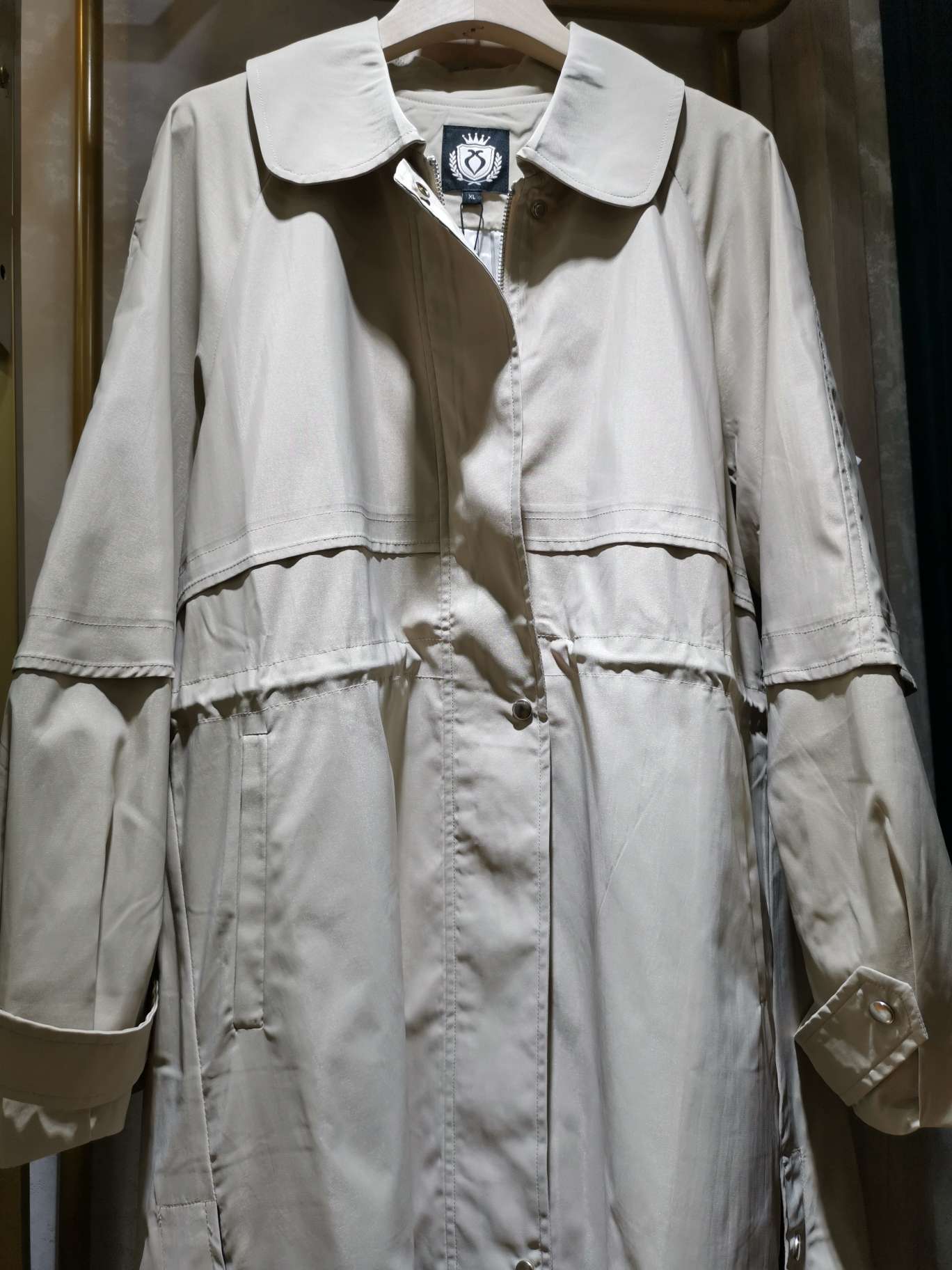 Classic beige lapel windproof long coat